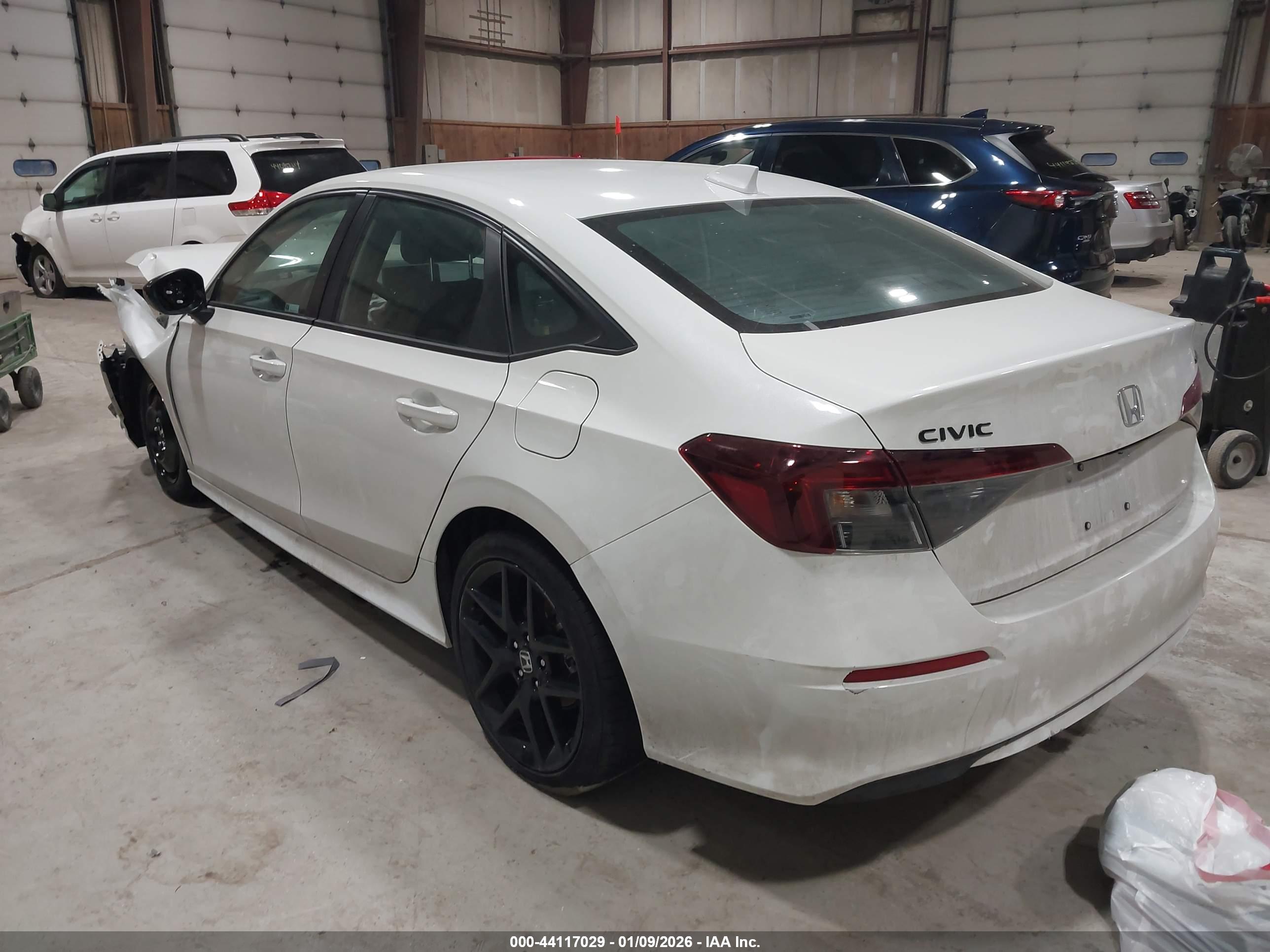 HONDA CIVIC image 3