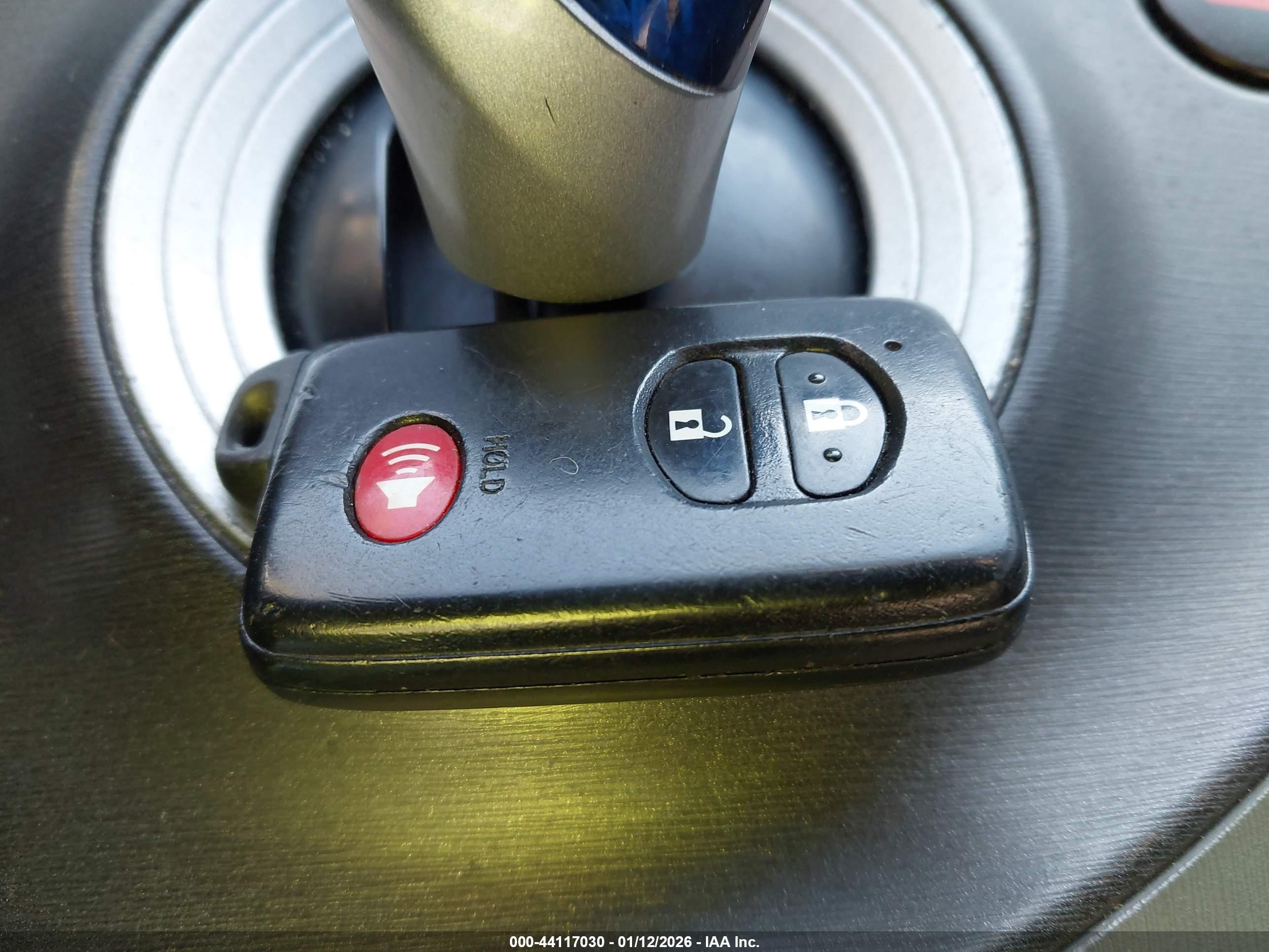 TOYOTA PRIUS image 11