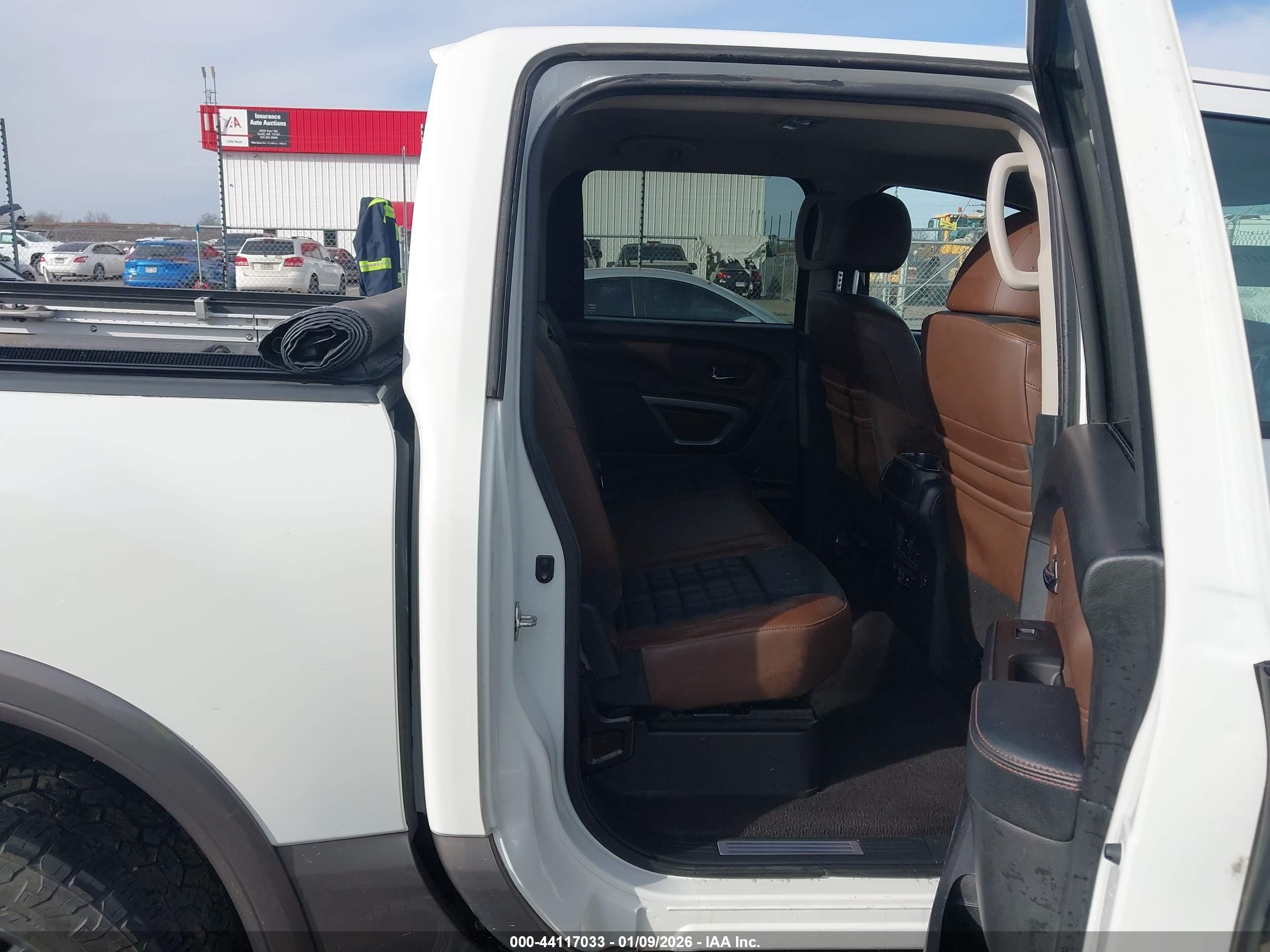 NISSAN TITAN image 8