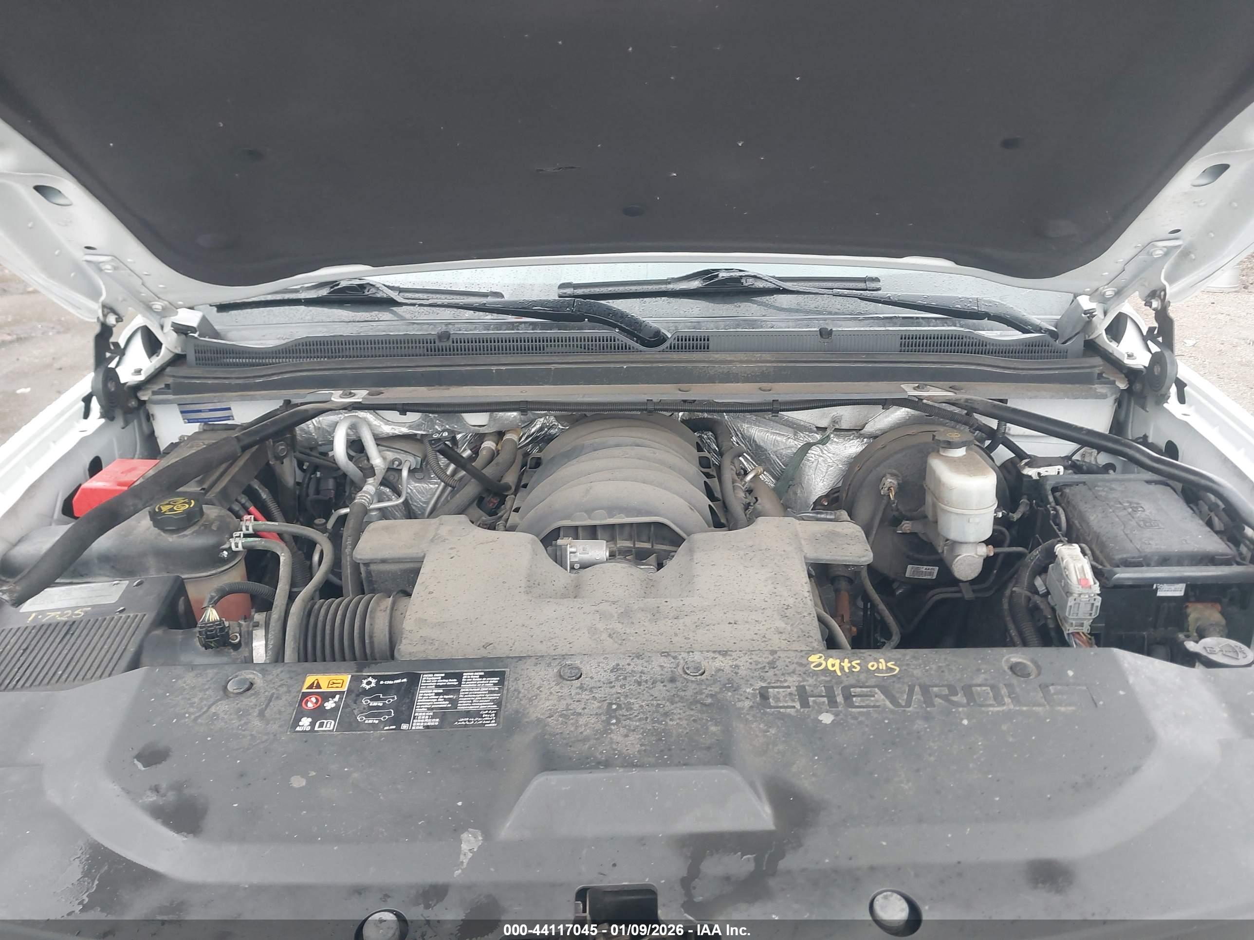 CHEVROLET SUBURBAN image 10