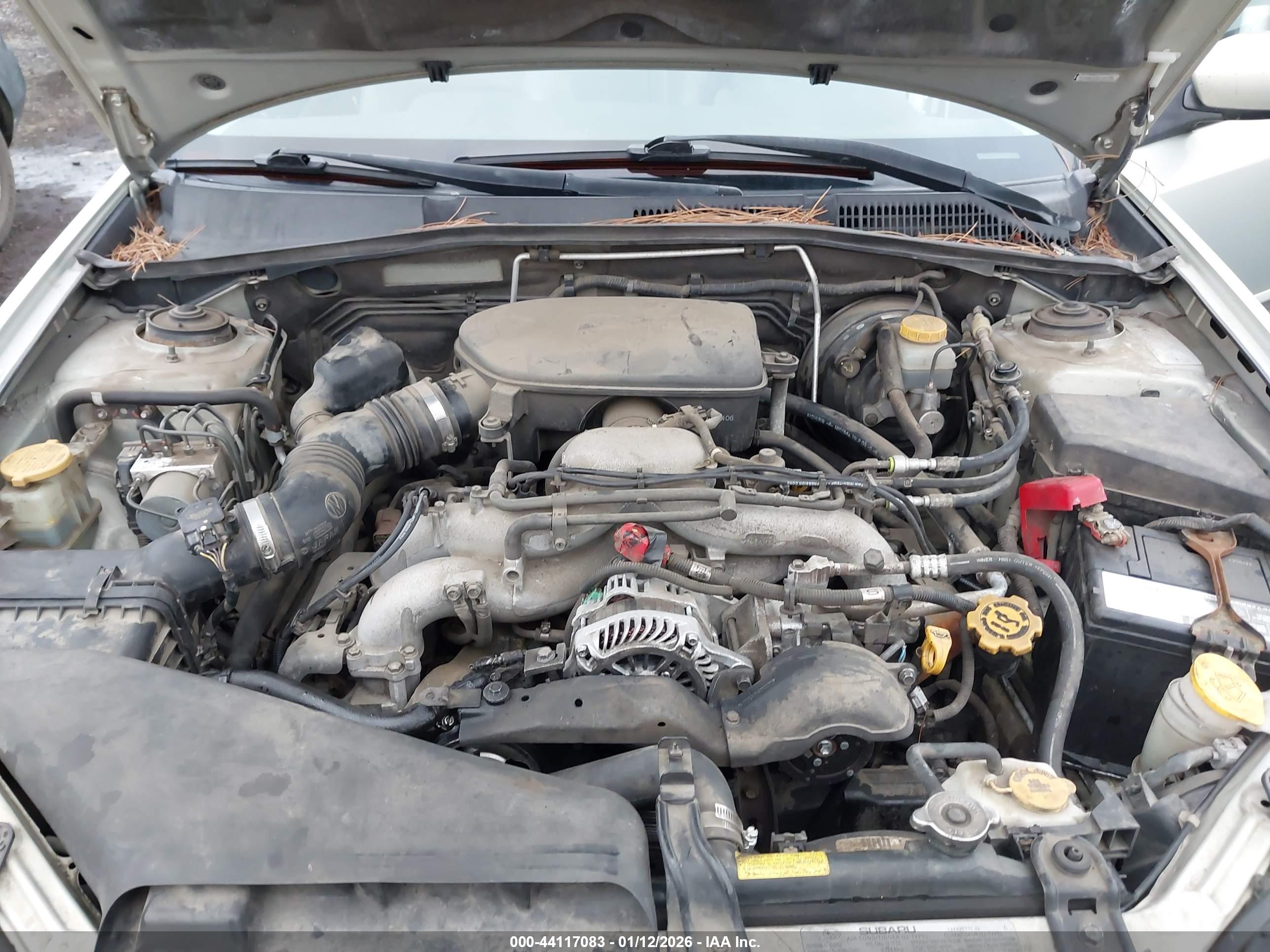 SUBARU OUTBACK image 10