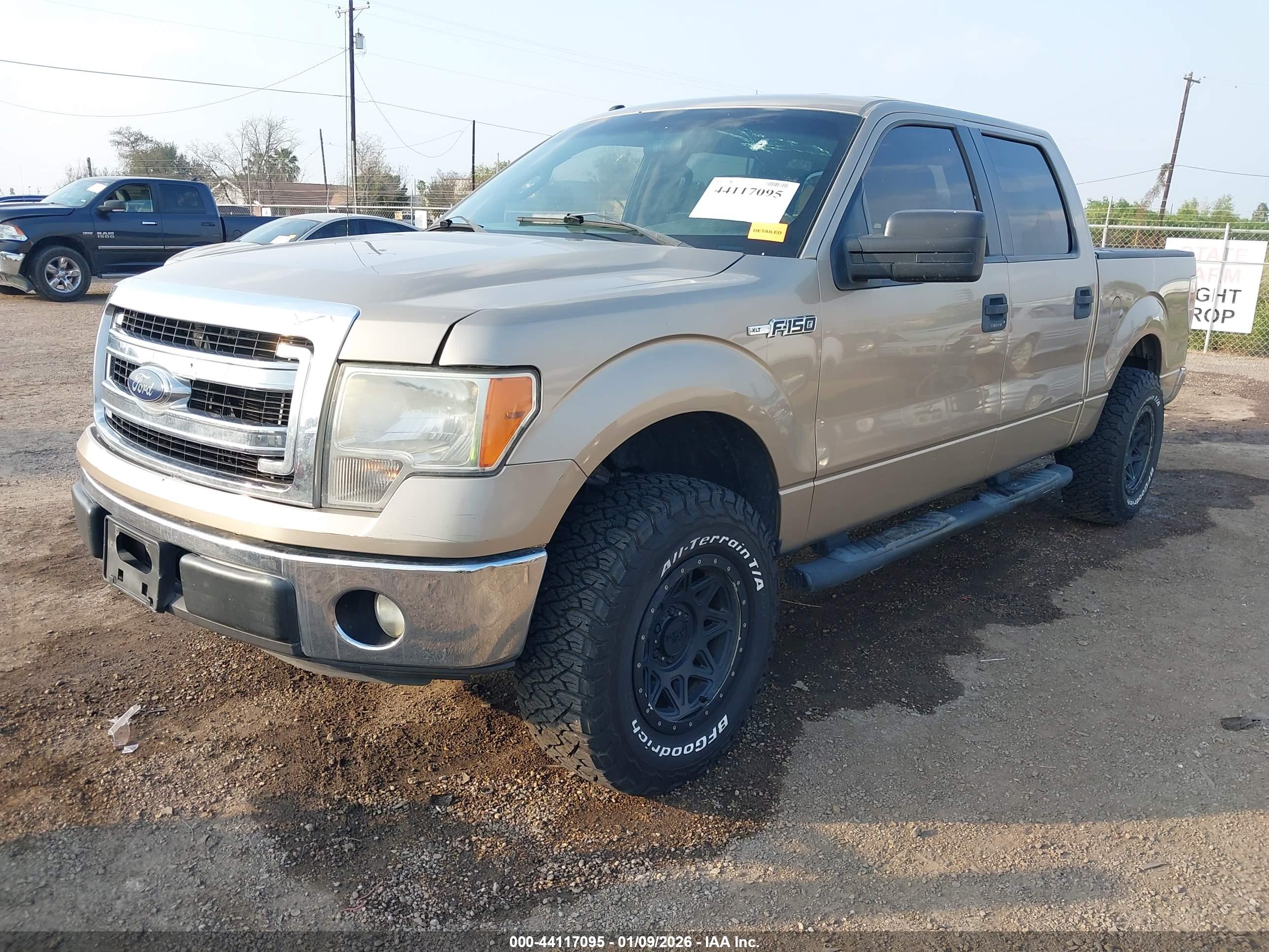 FORD F-150 image 2