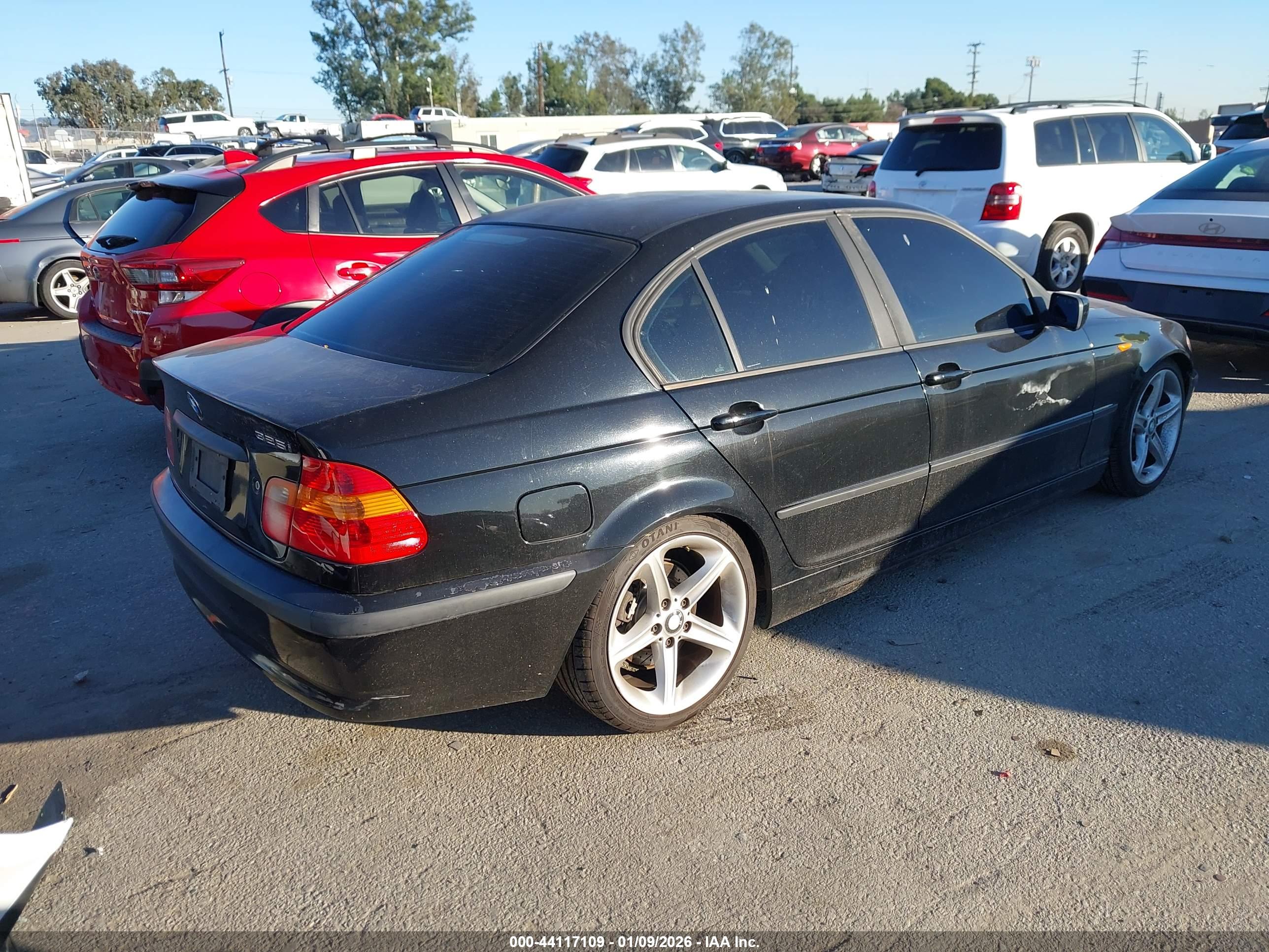 BMW 325I image 4
