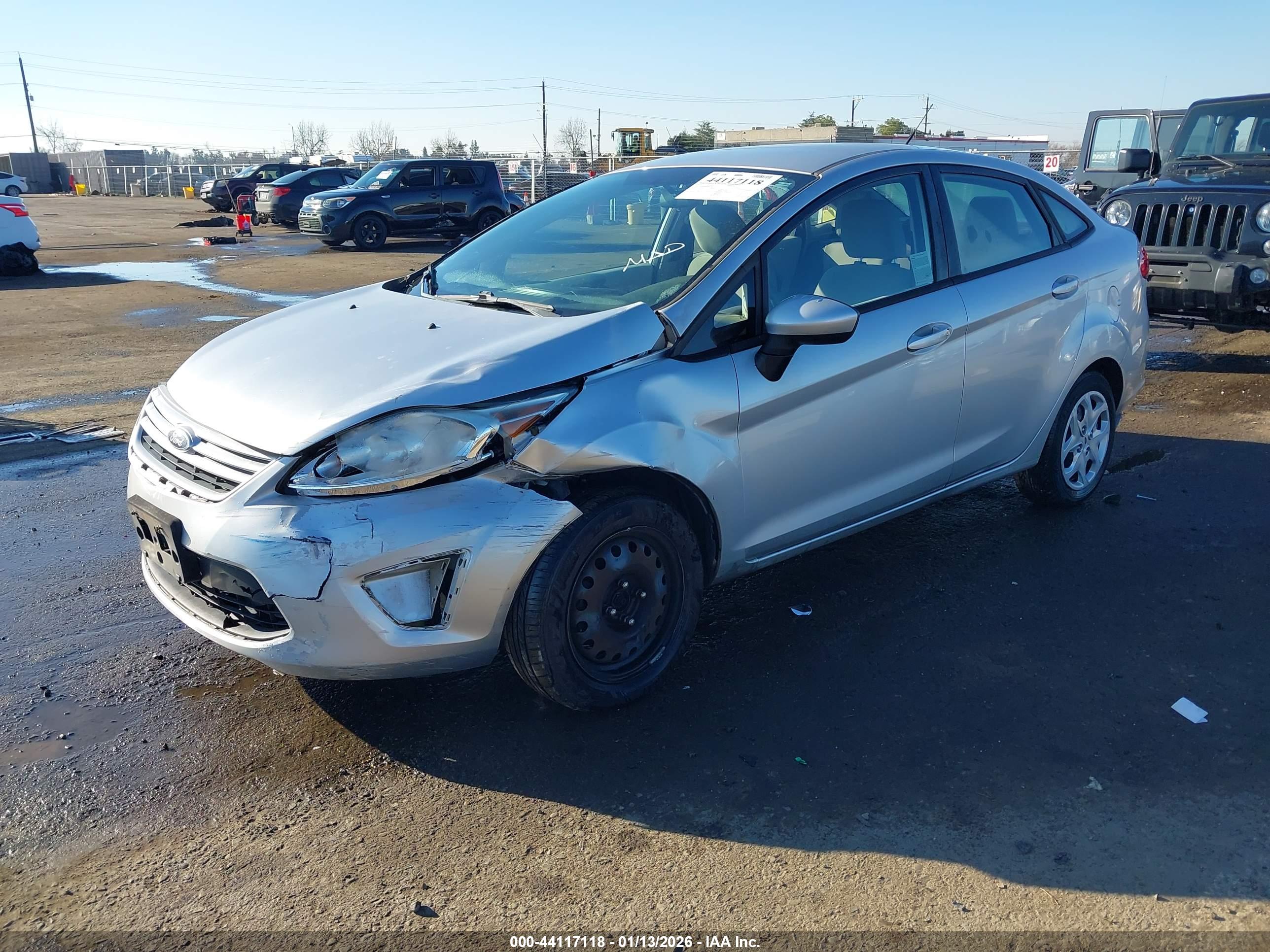 FORD FIESTA image 2