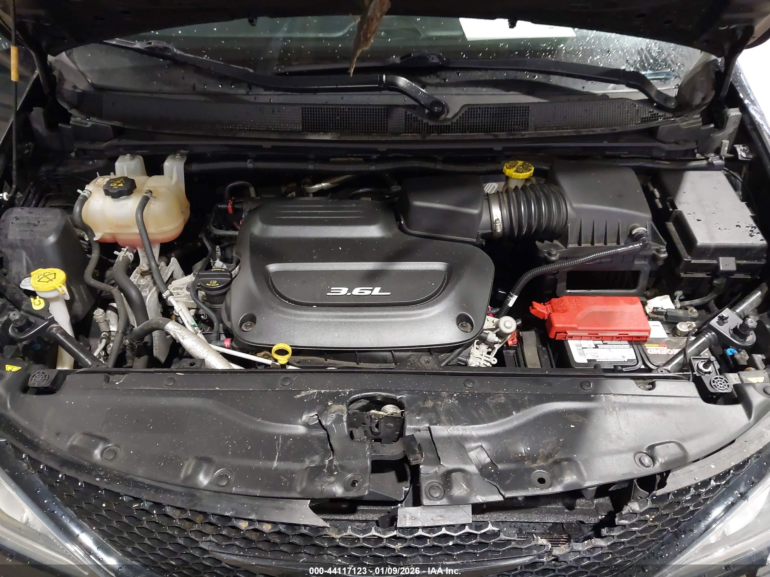 CHRYSLER PACIFICA image 10