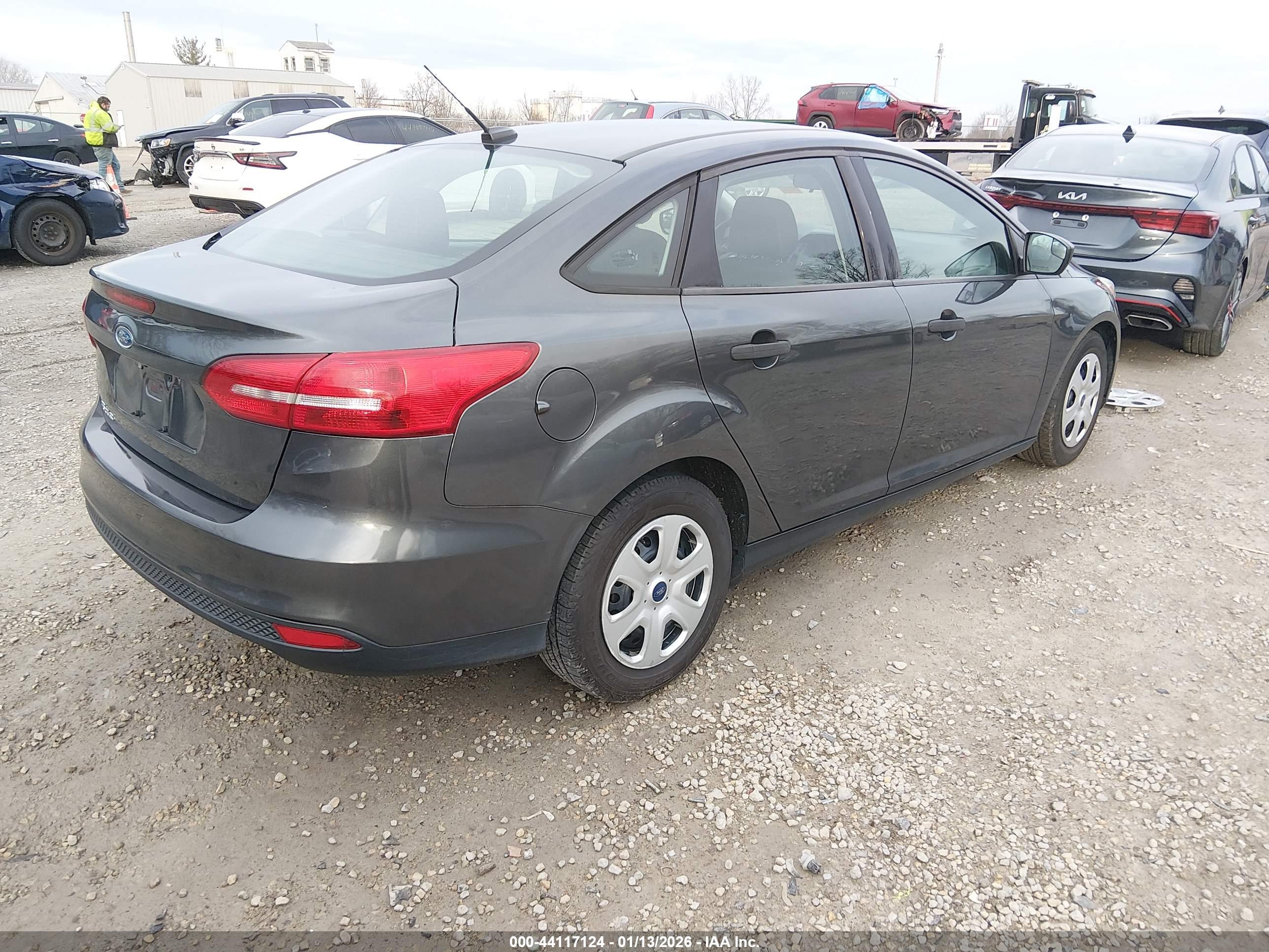 FORD FOCUS image 4