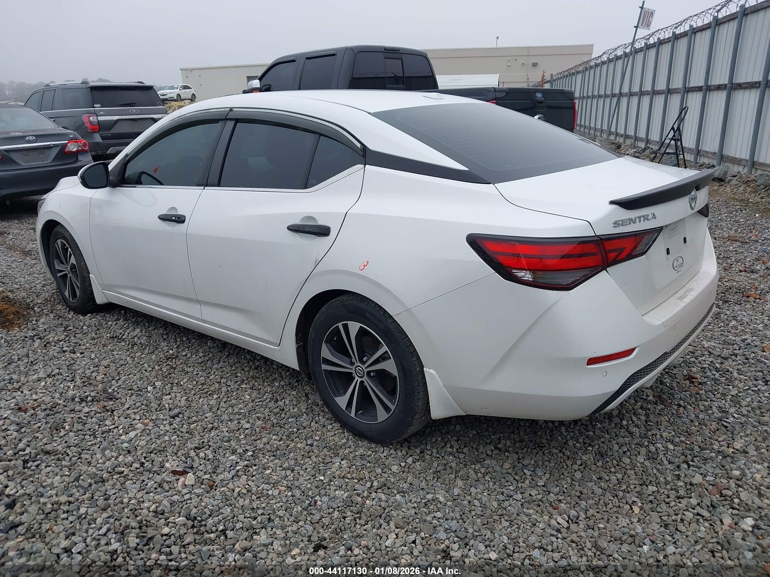 NISSAN SENTRA image 3