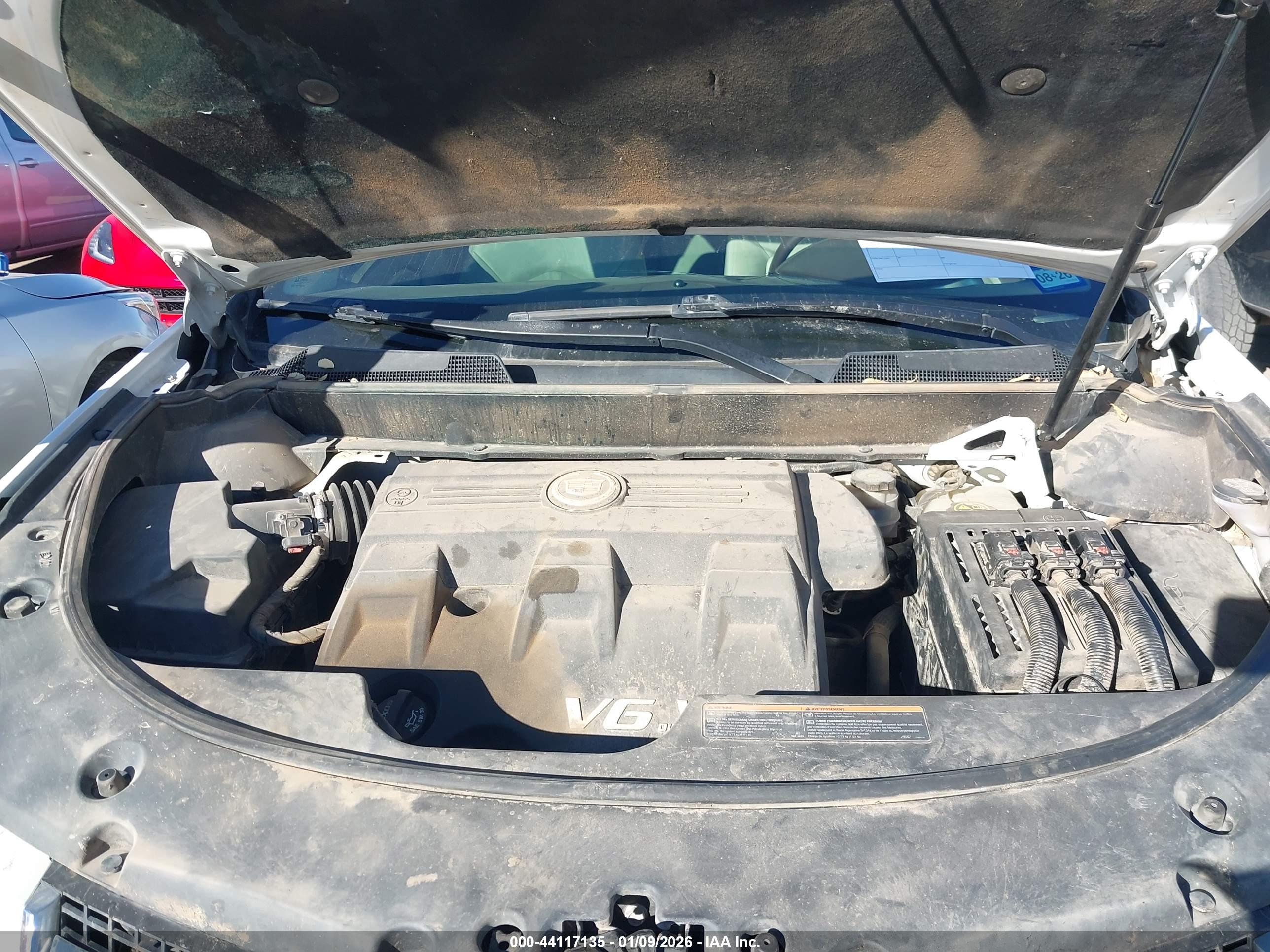 CADILLAC SRX image 10
