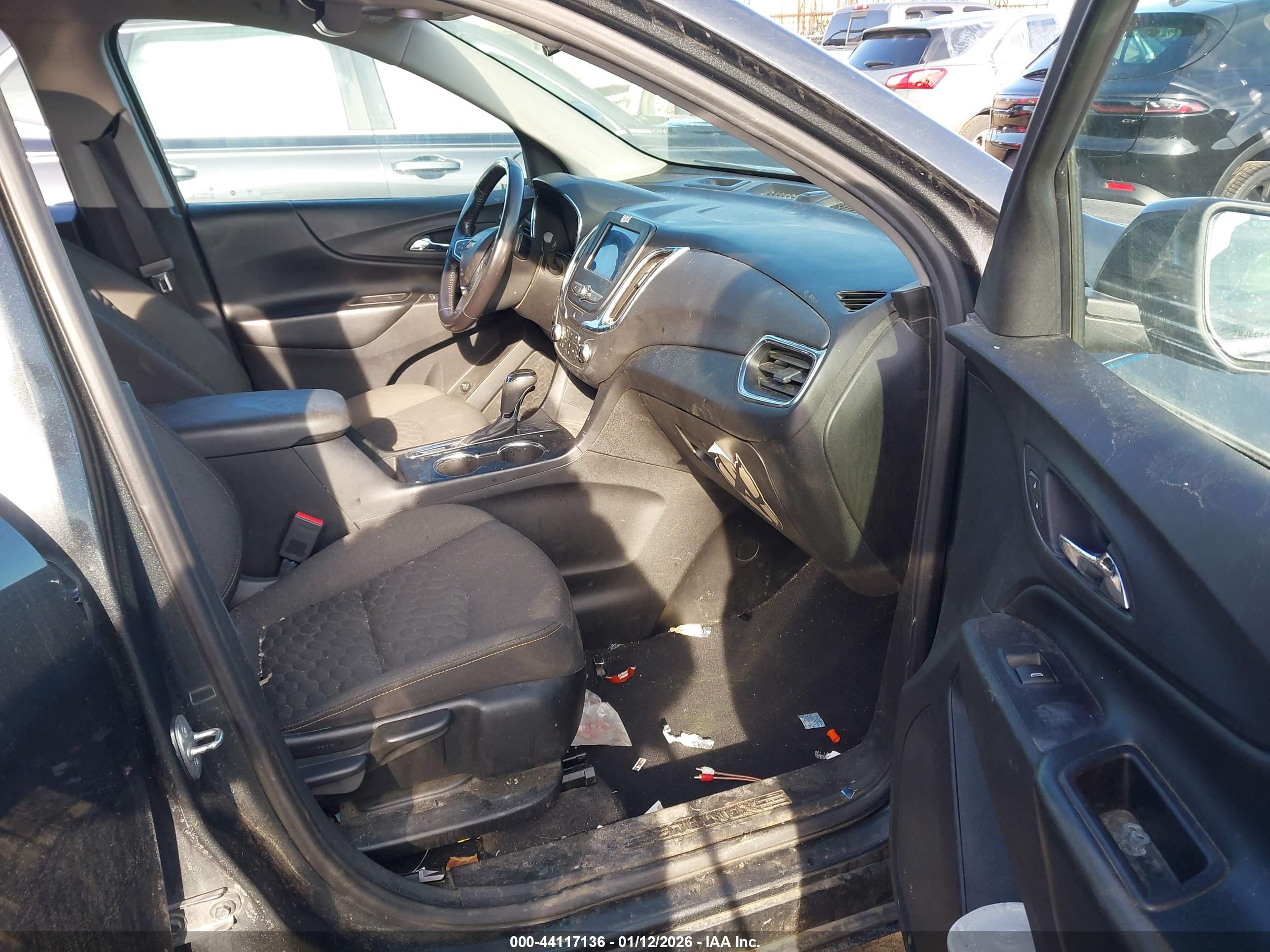 CHEVROLET EQUINOX image 5