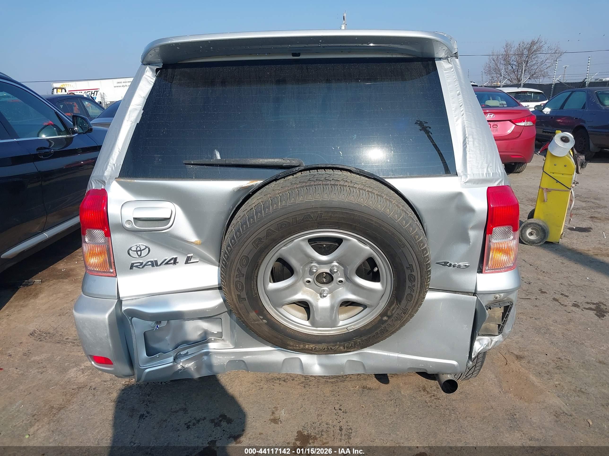 TOYOTA RAV4 image 6