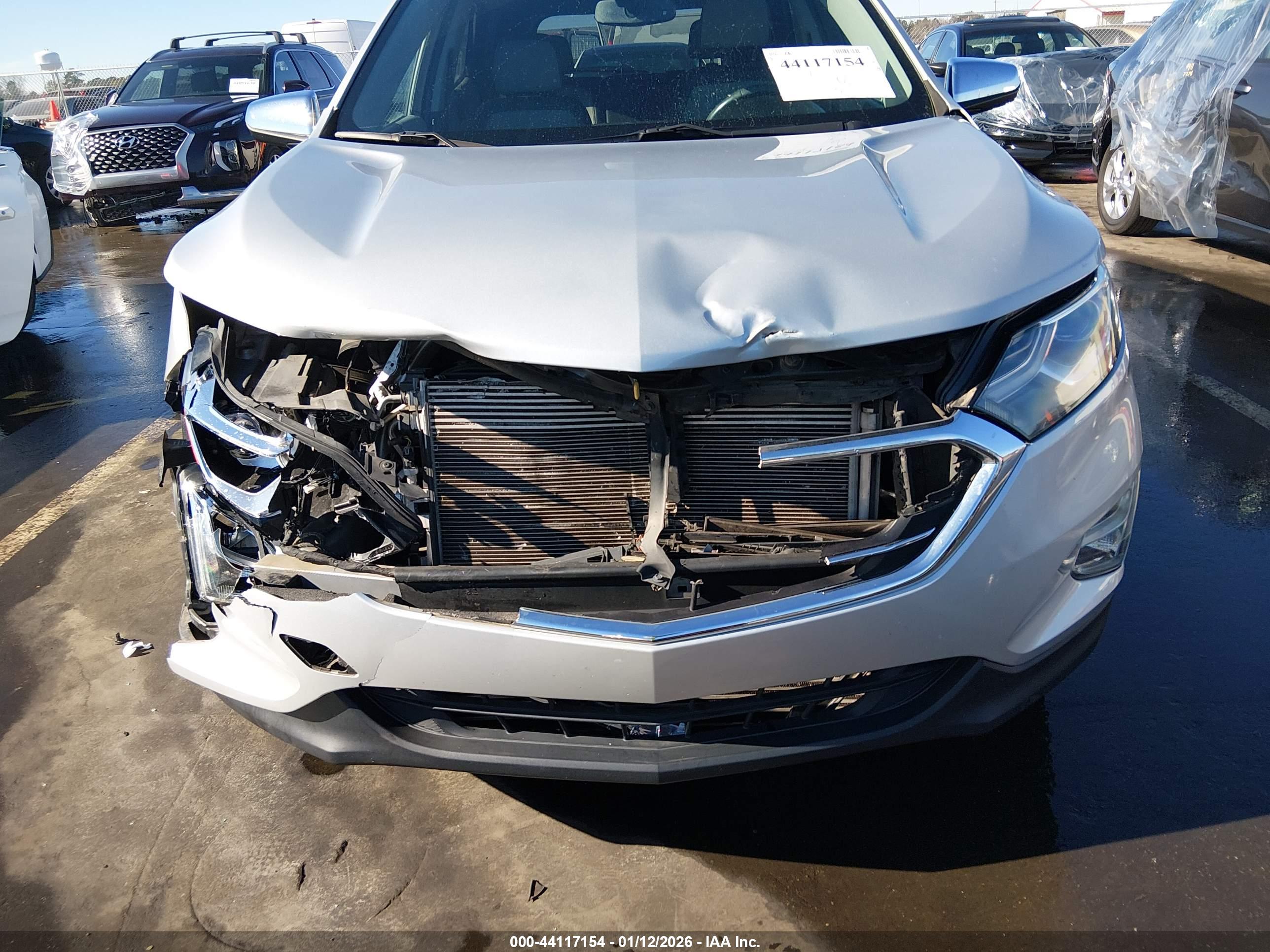 CHEVROLET EQUINOX image 6