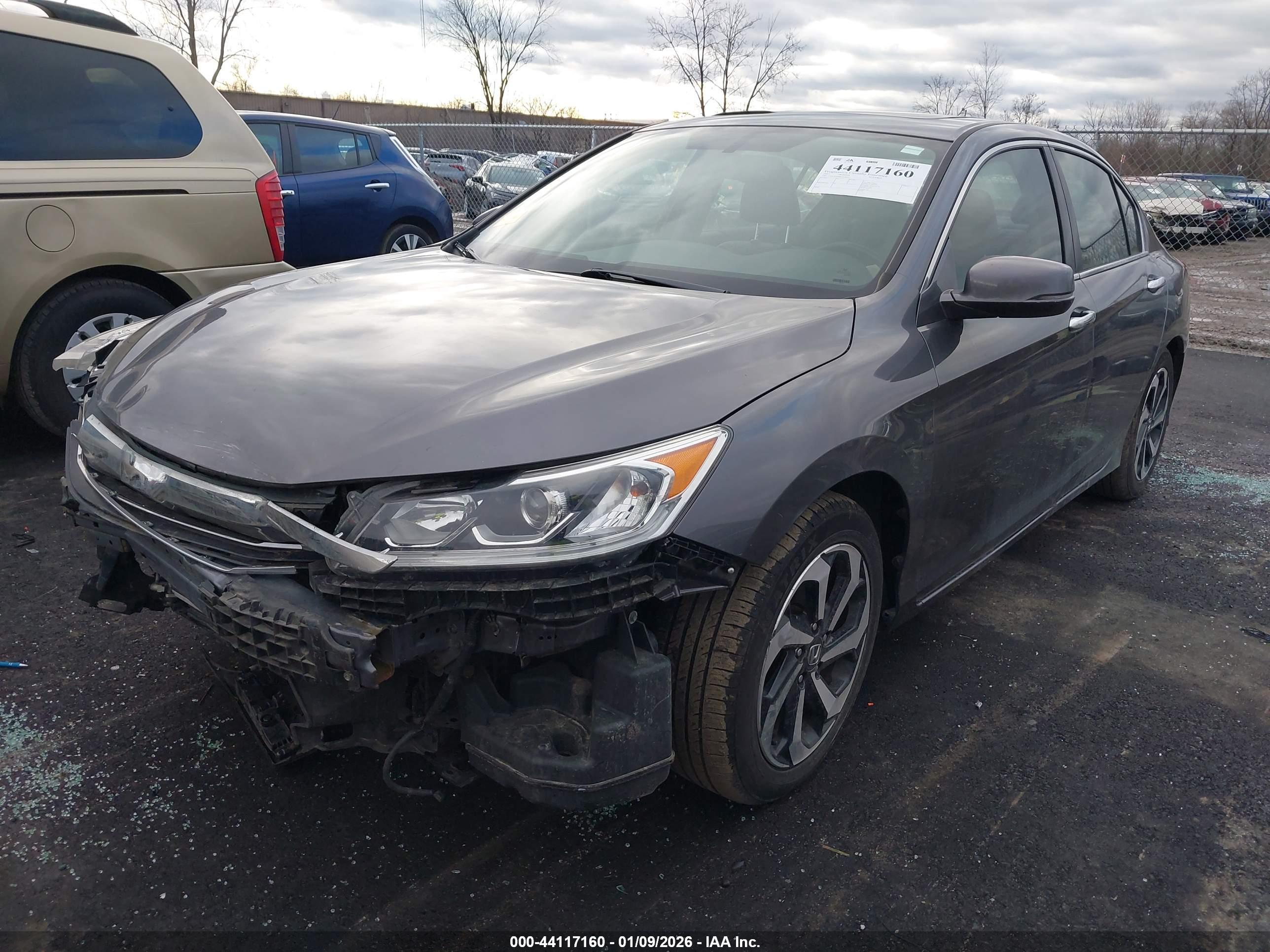 HONDA ACCORD image 2