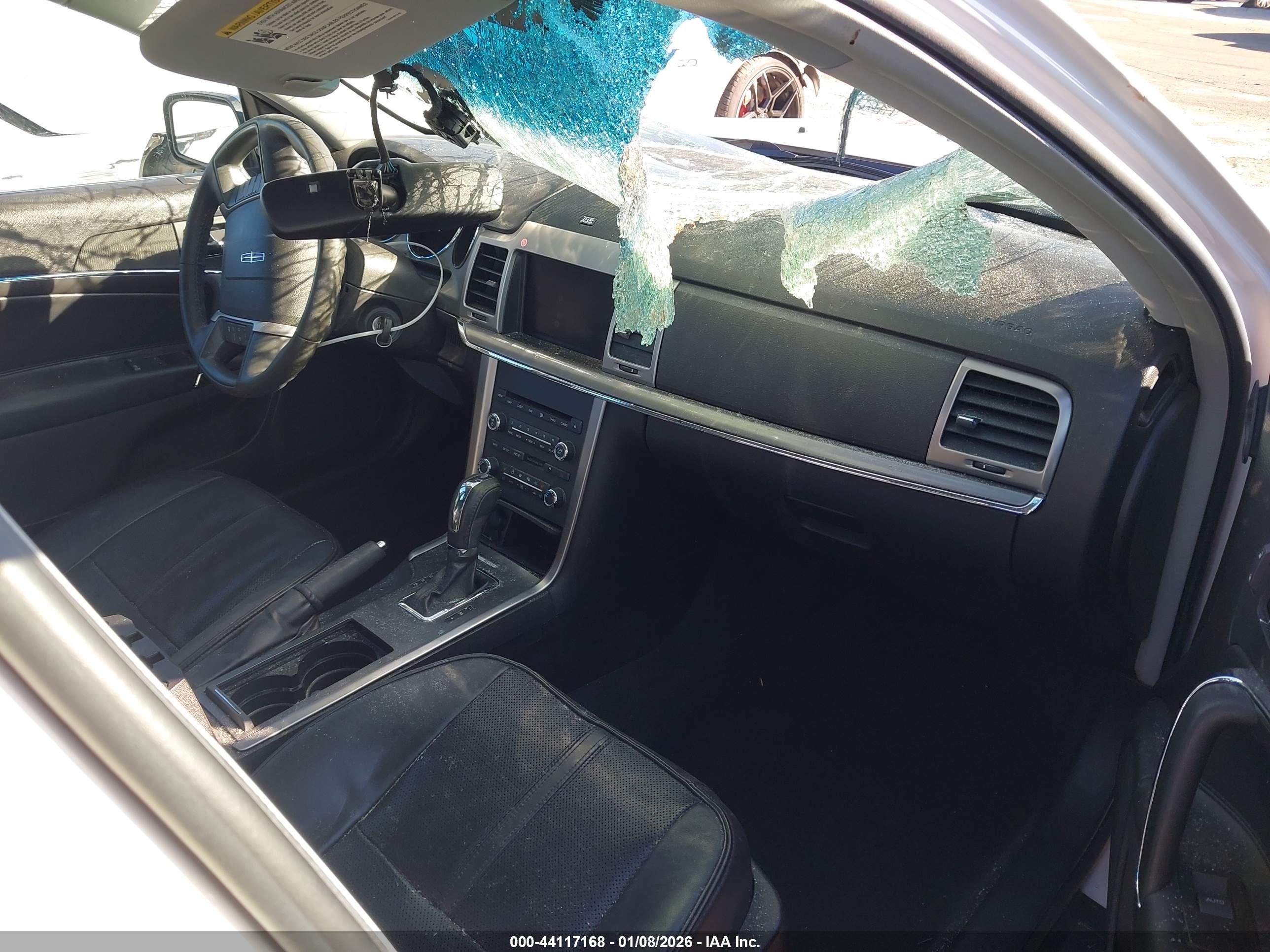 LINCOLN MKZ image 5