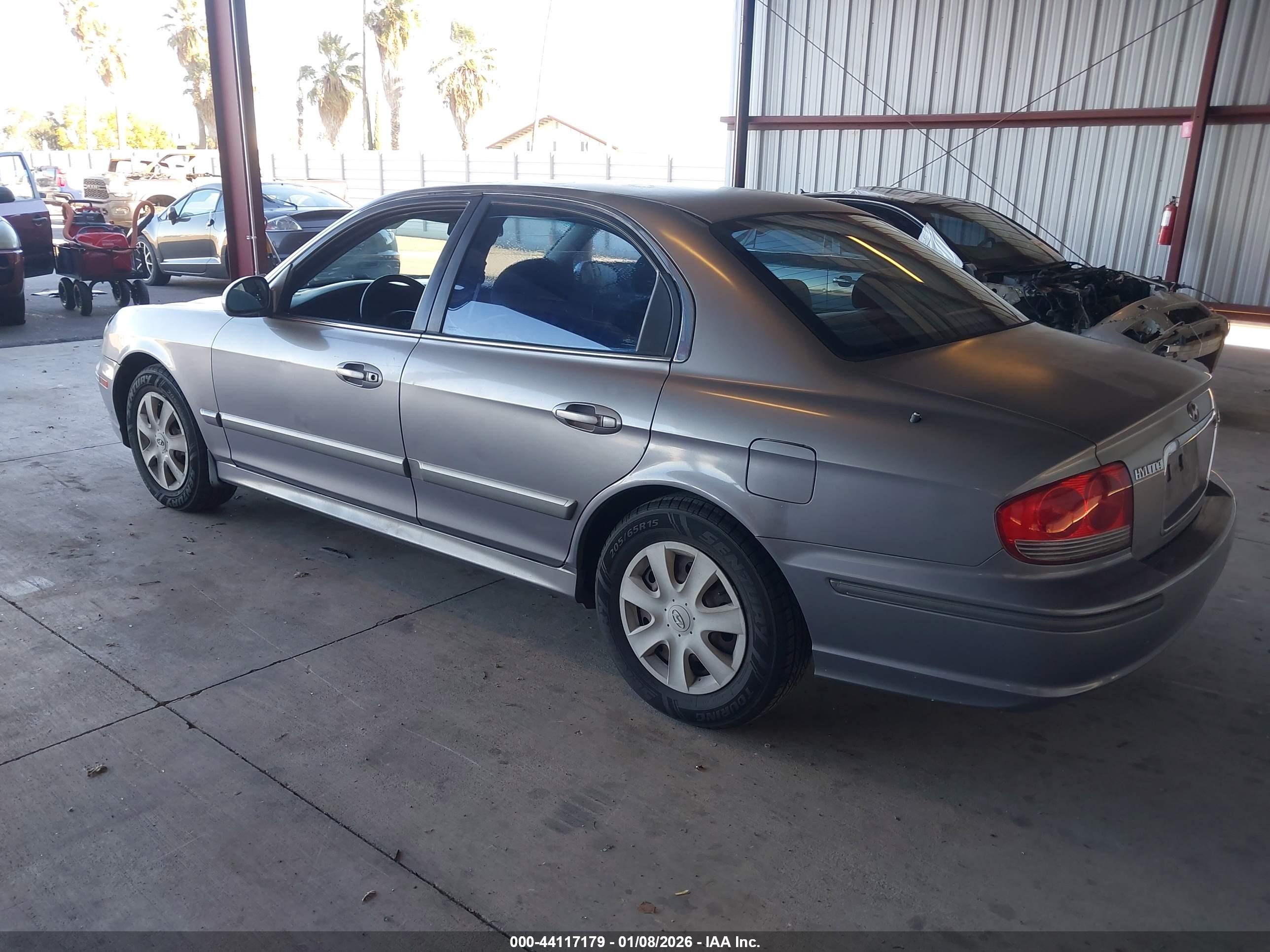 HYUNDAI SONATA image 3