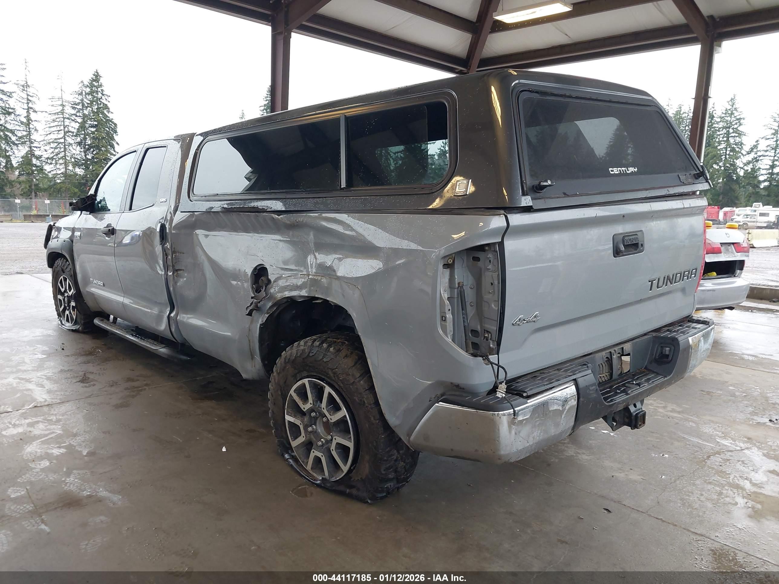 TOYOTA TUNDRA image 3