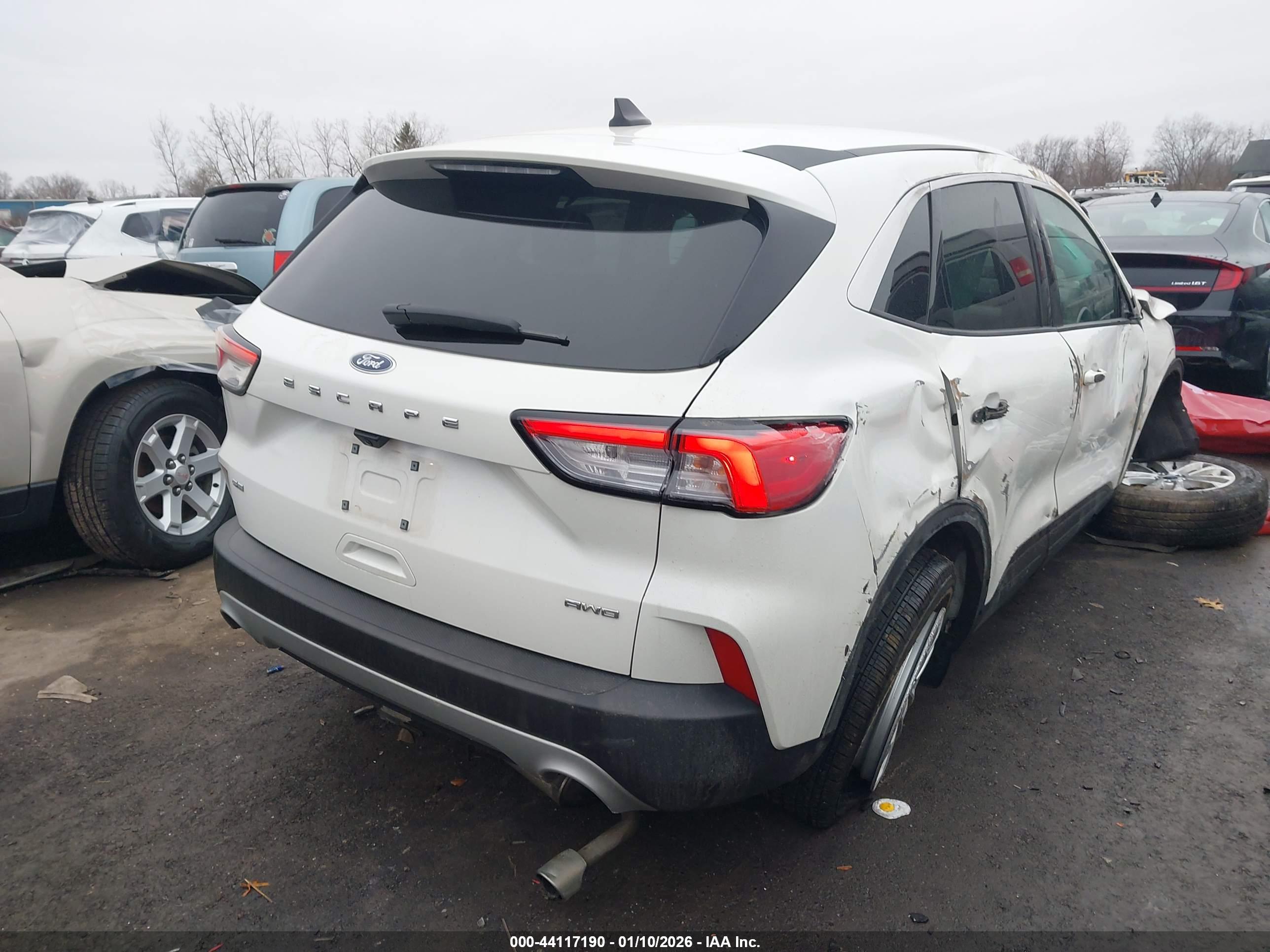 FORD ESCAPE image 4