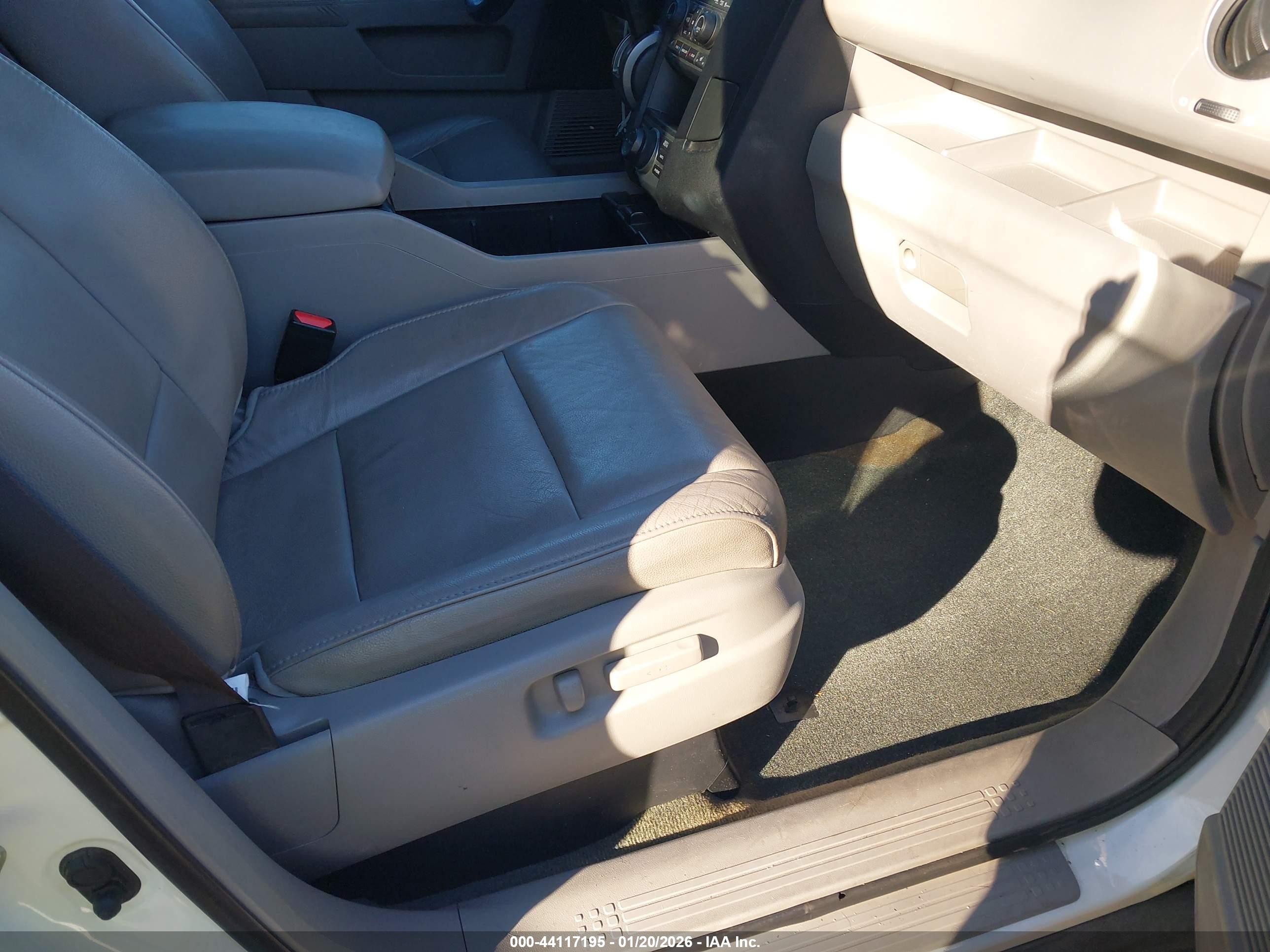 HONDA PILOT image 5