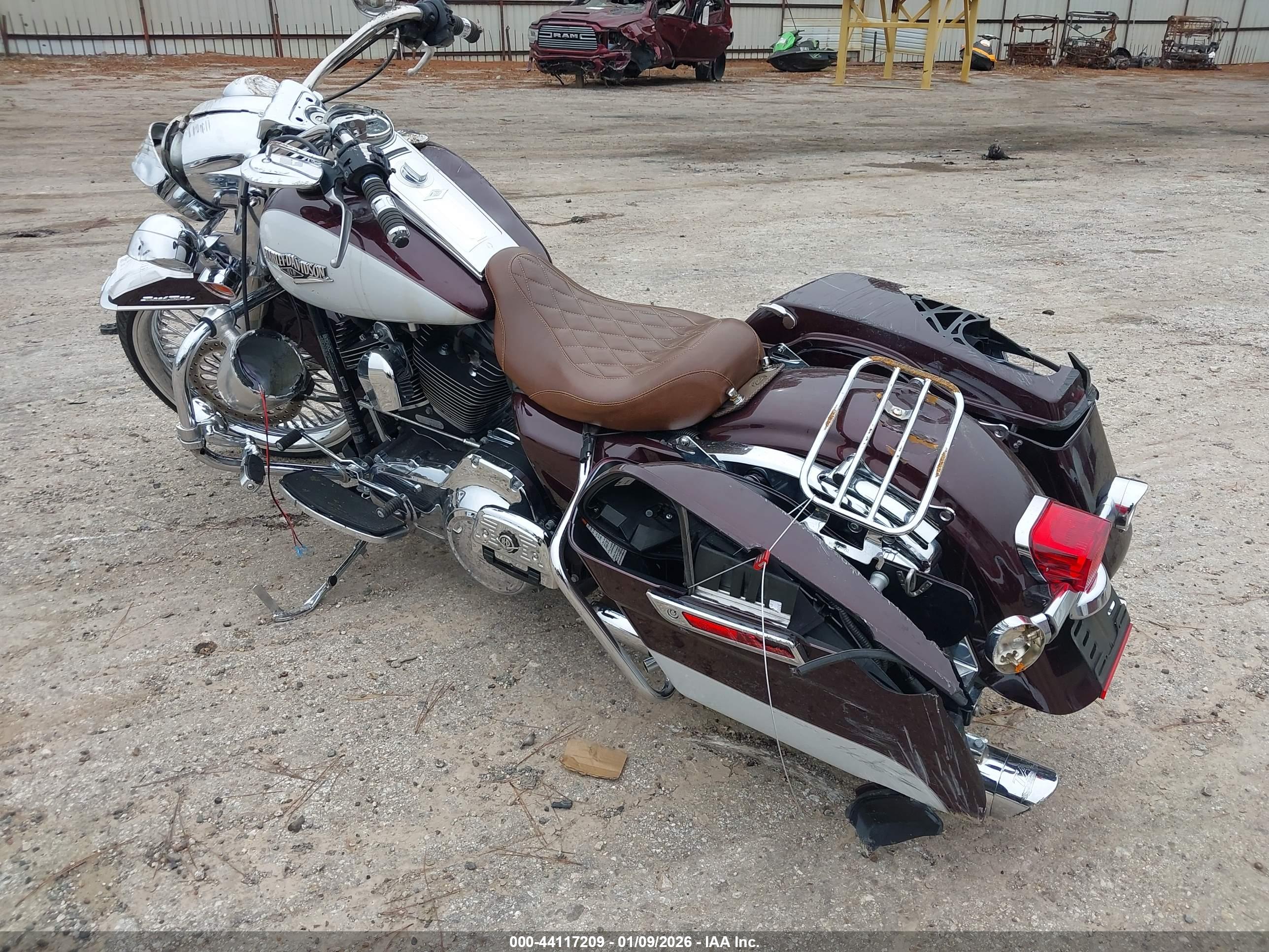 HARLEY-DAVIDSON FLHR image 3