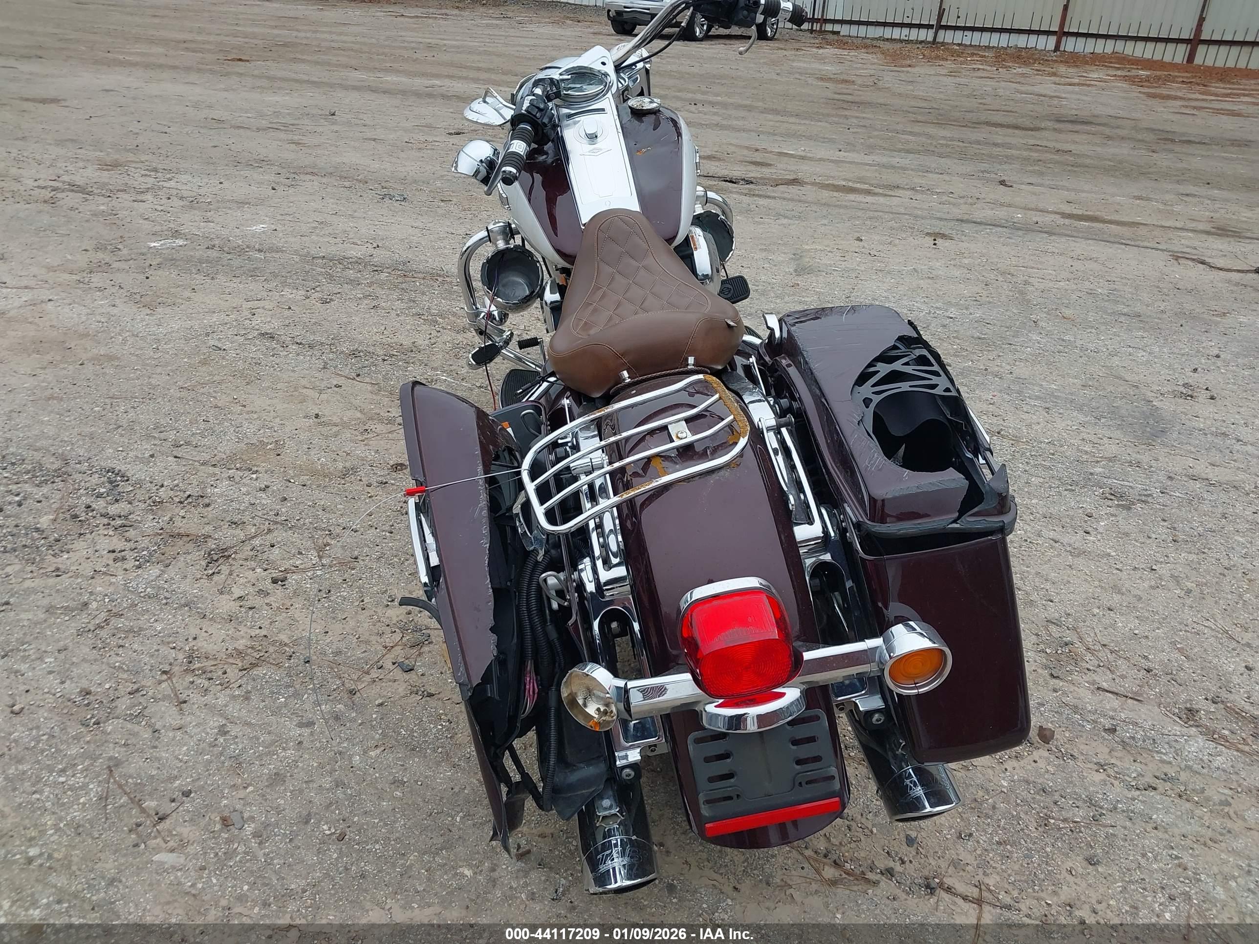 HARLEY-DAVIDSON FLHR image 6