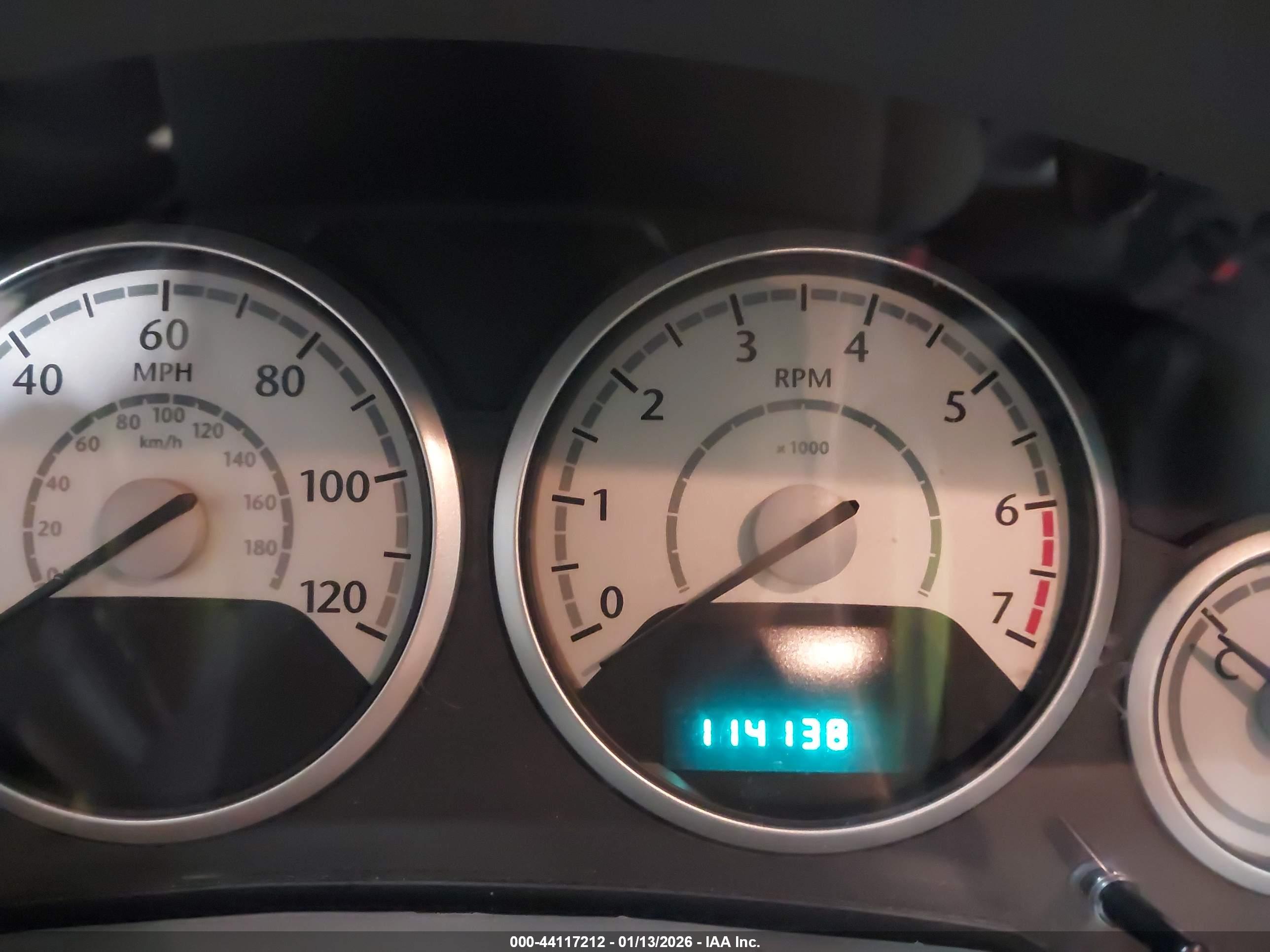 CHRYSLER TOWN image 7