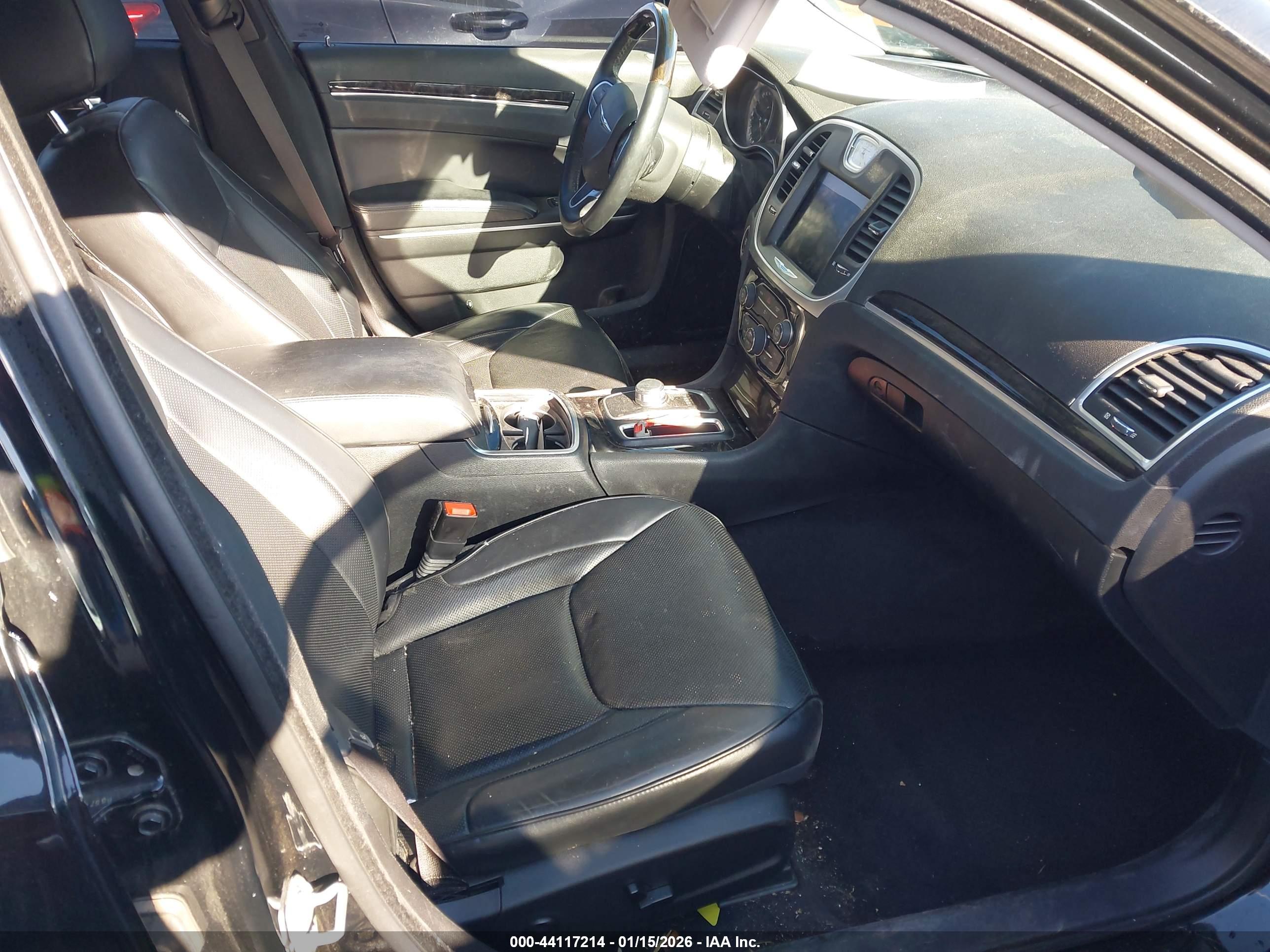 CHRYSLER 300C image 5