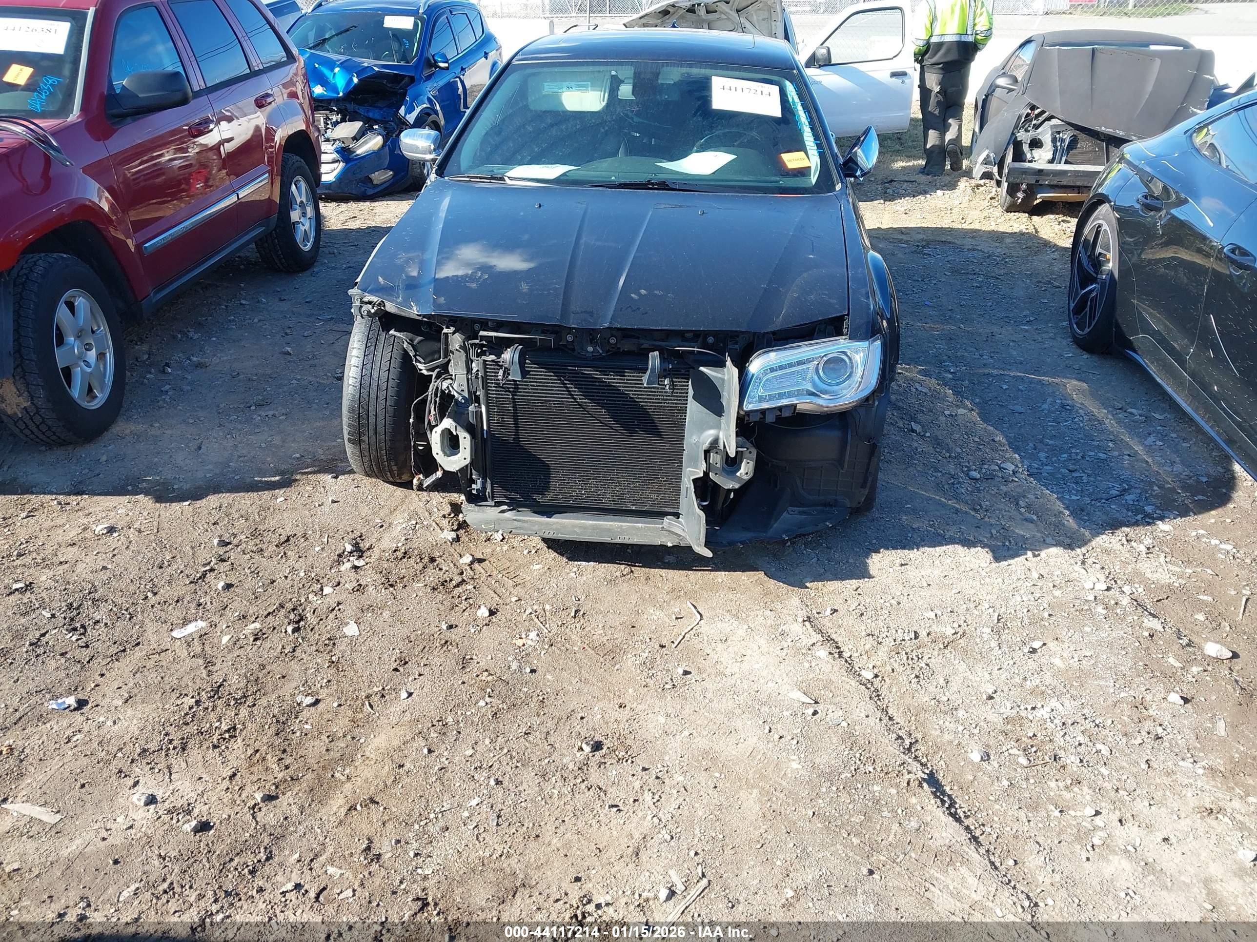 CHRYSLER 300C image 6