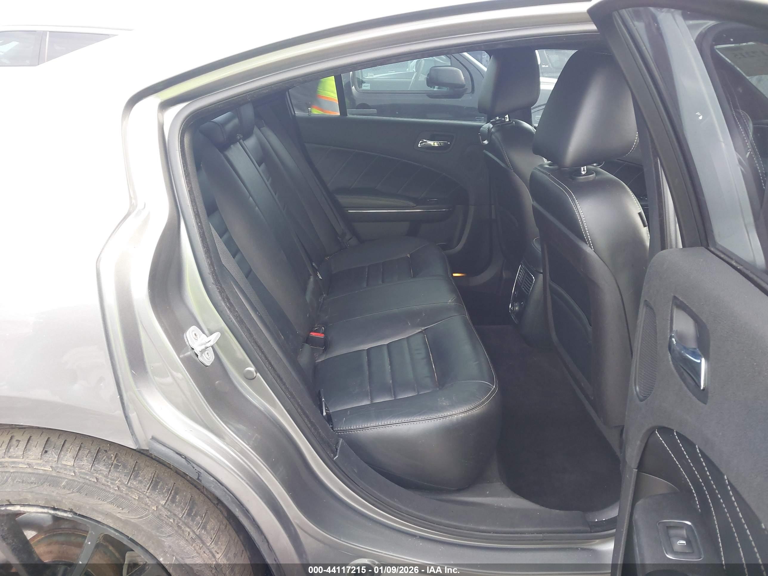 DODGE CHARGER image 8