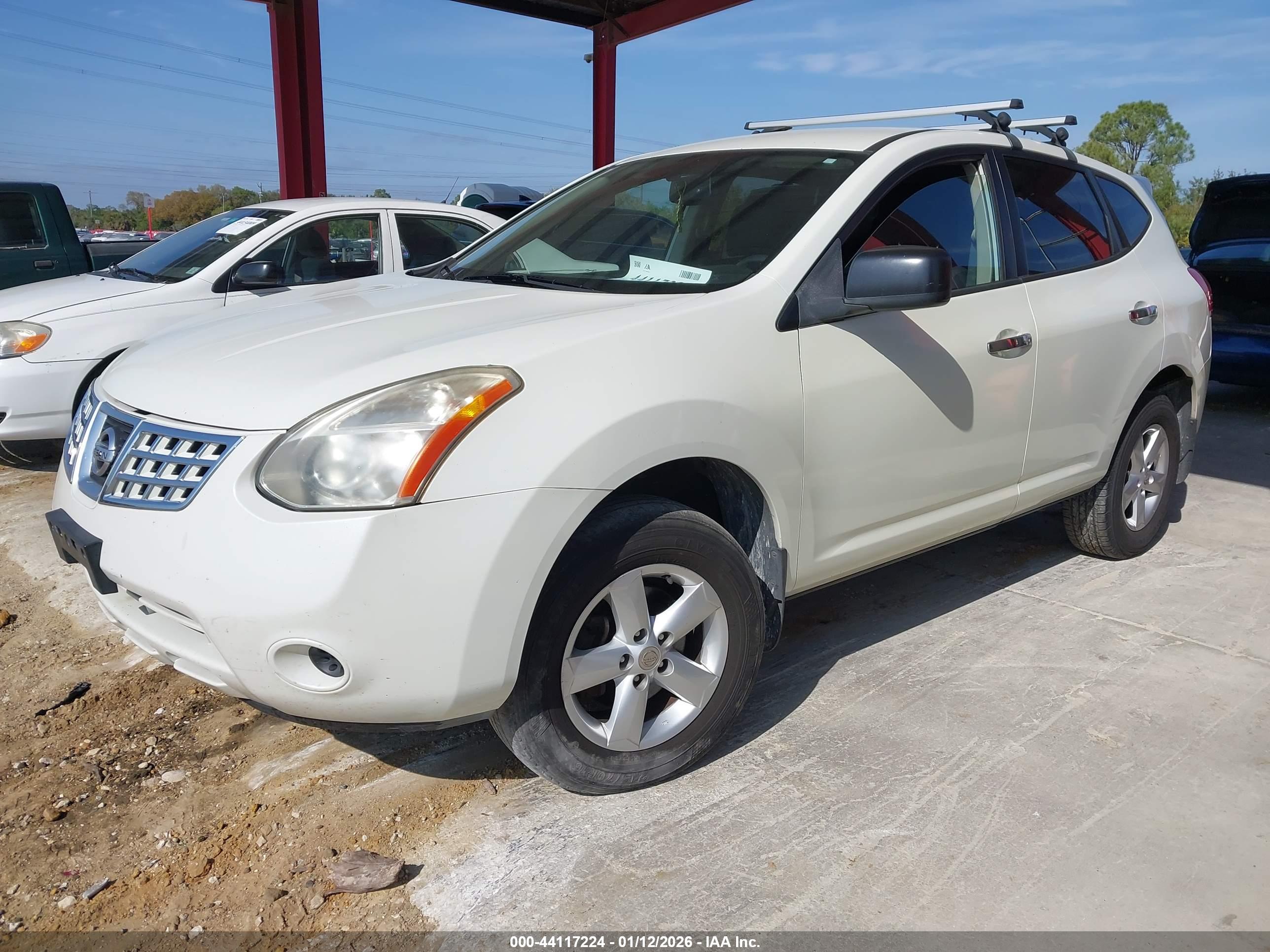 NISSAN ROGUE image 2