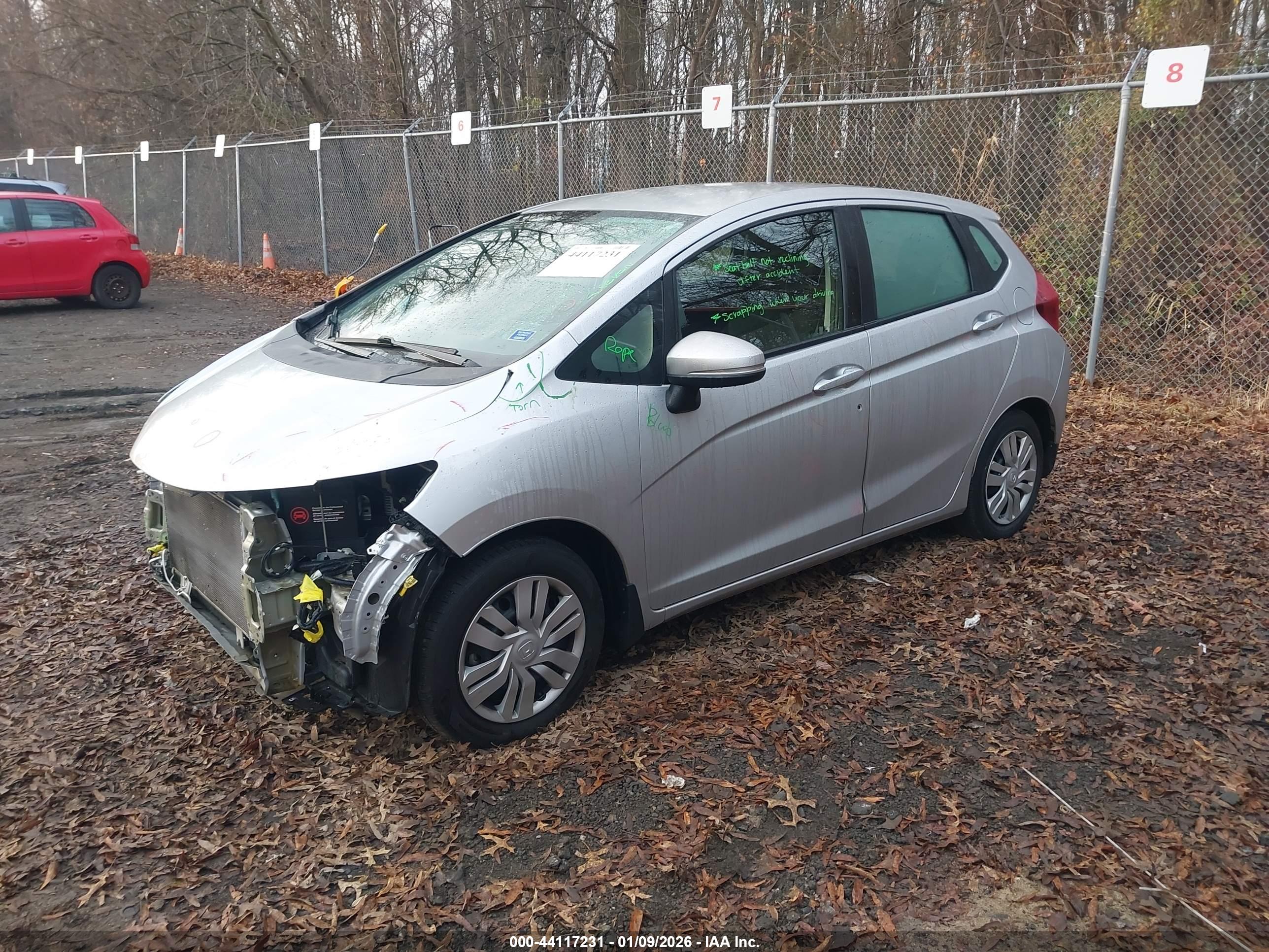 HONDA FIT image 2