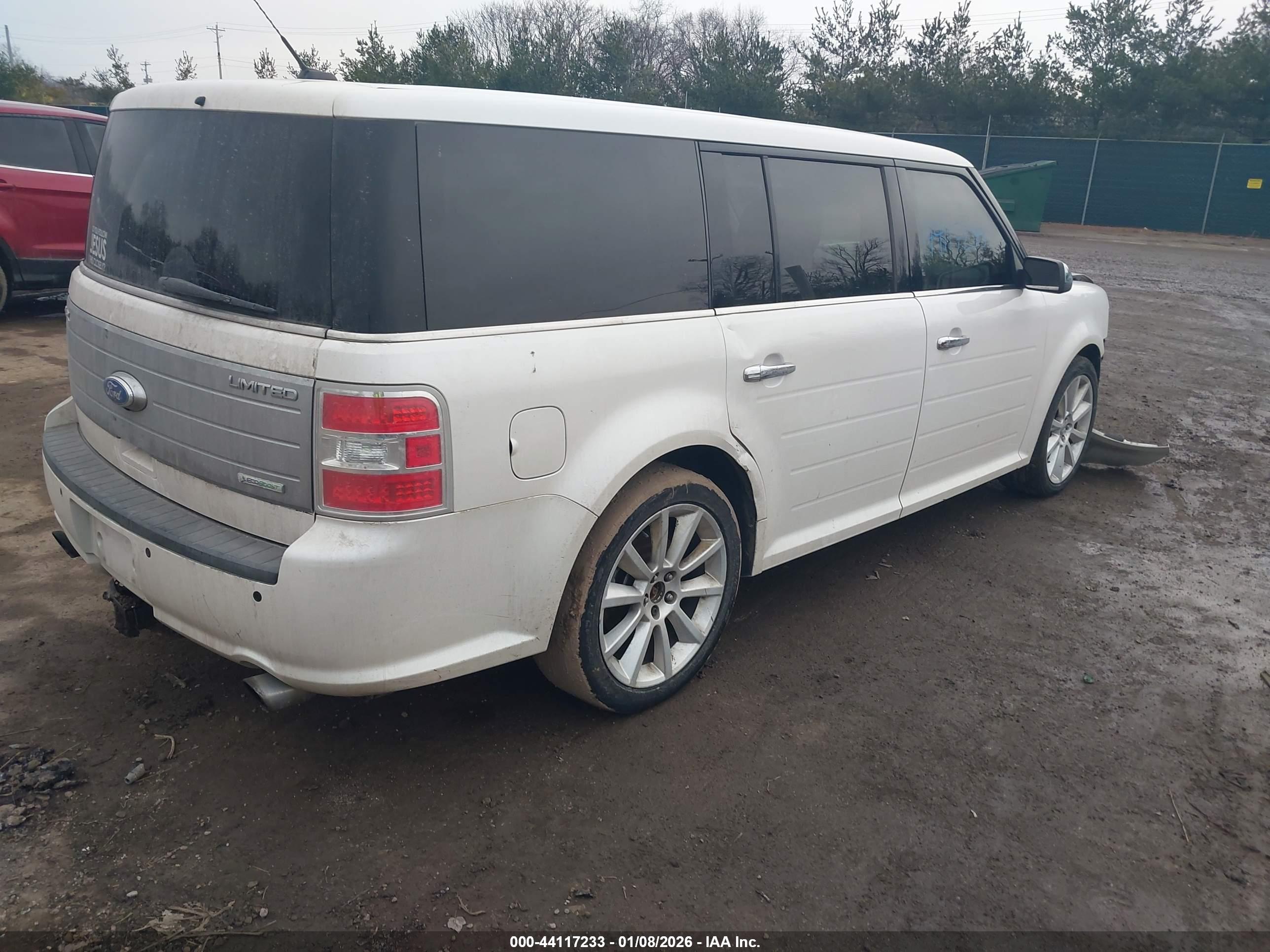 FORD FLEX image 4