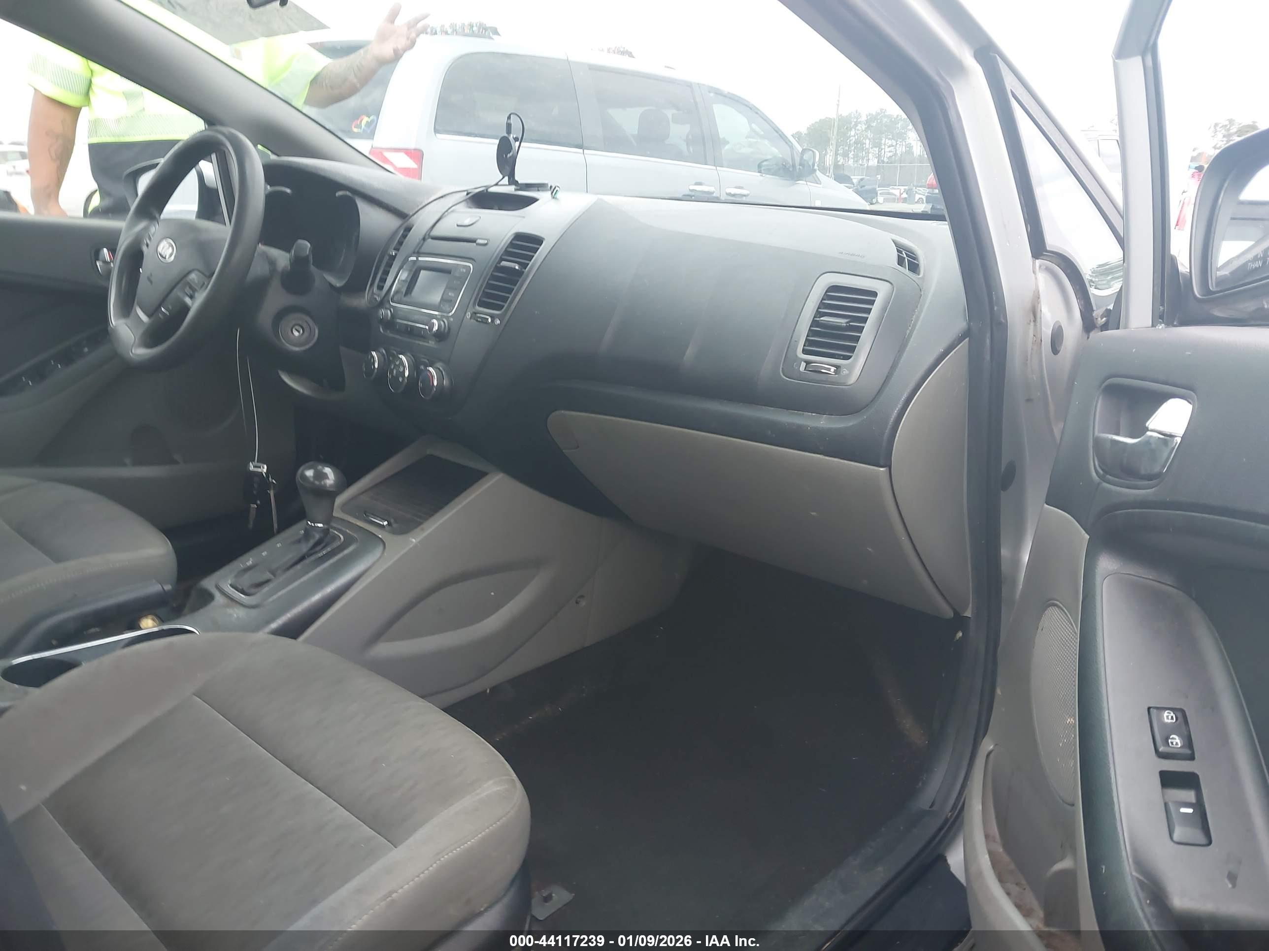 KIA FORTE image 5