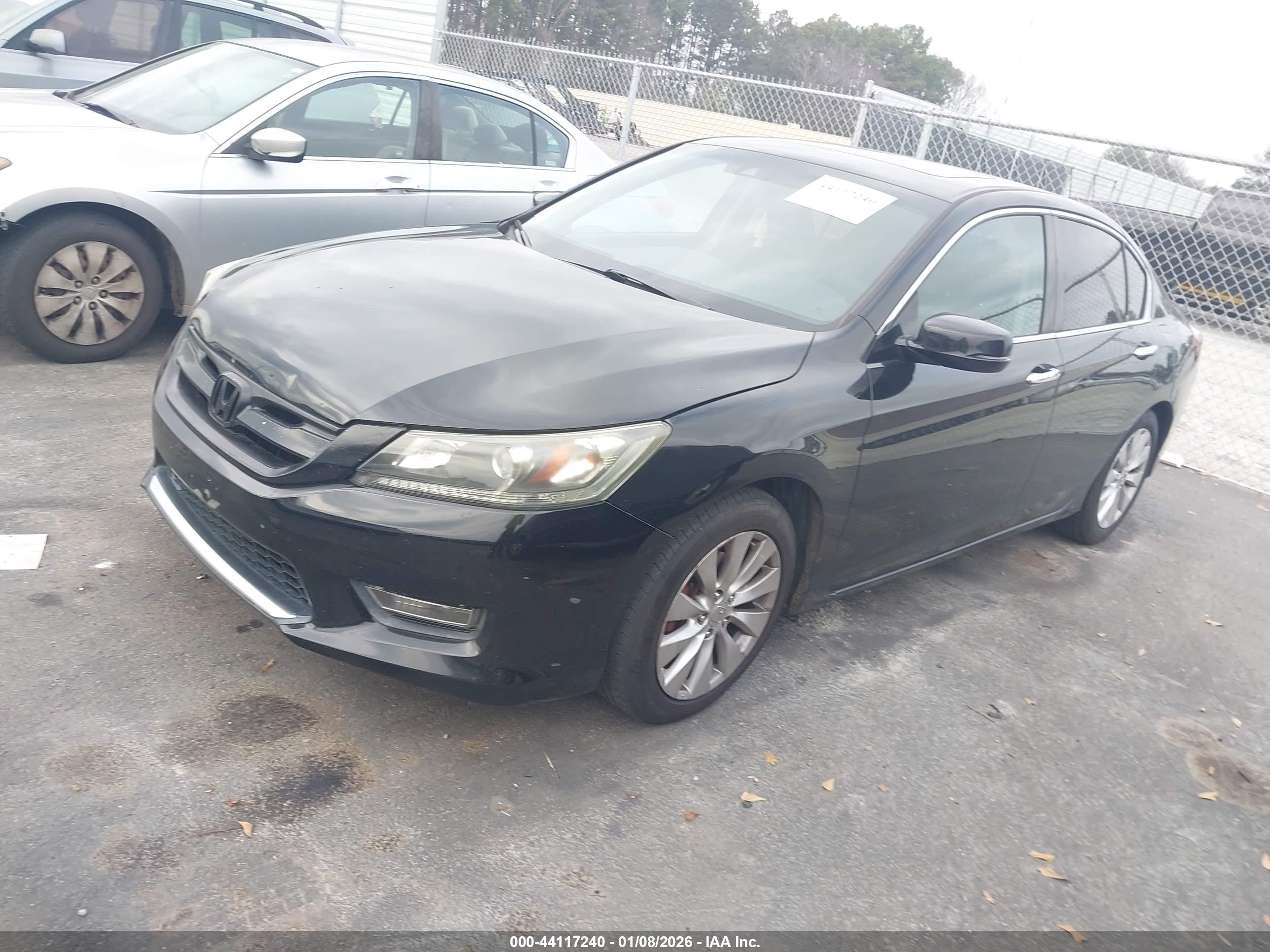 HONDA ACCORD image 2