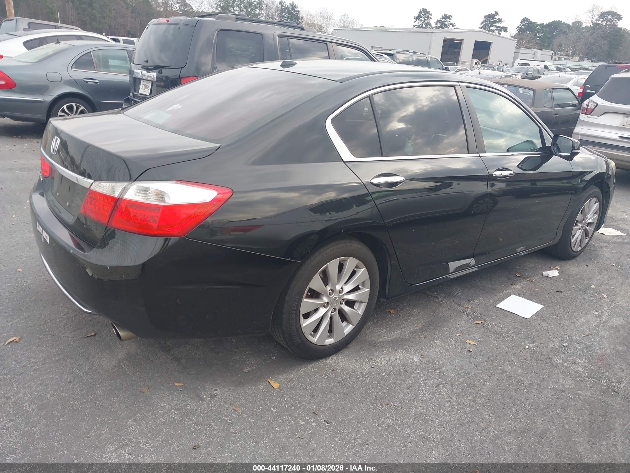 HONDA ACCORD image 4