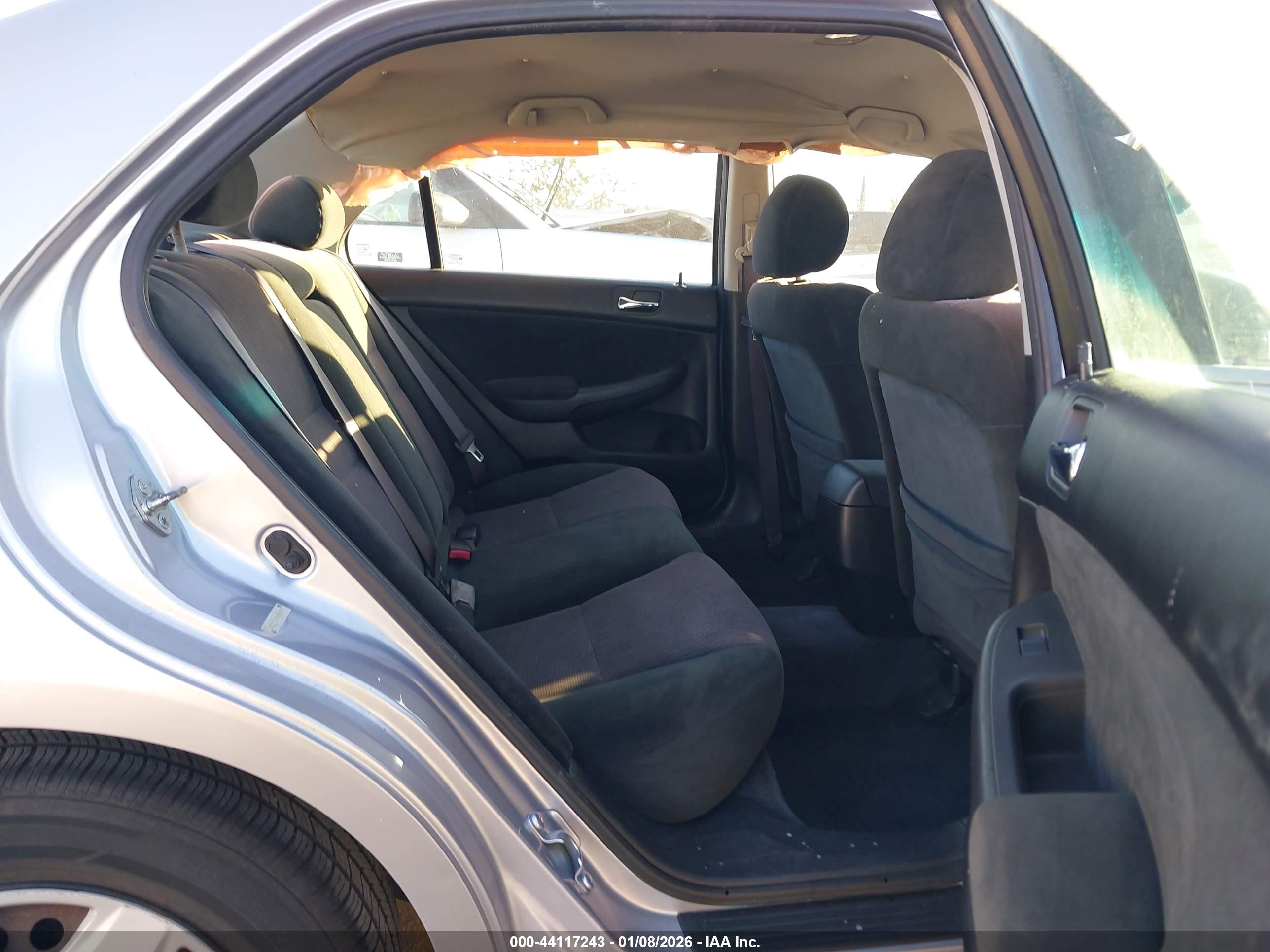 HONDA ACCORD image 8
