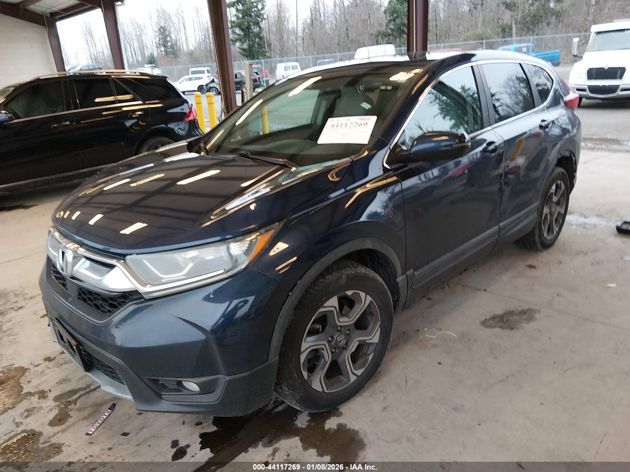 HONDA CR-V image 2