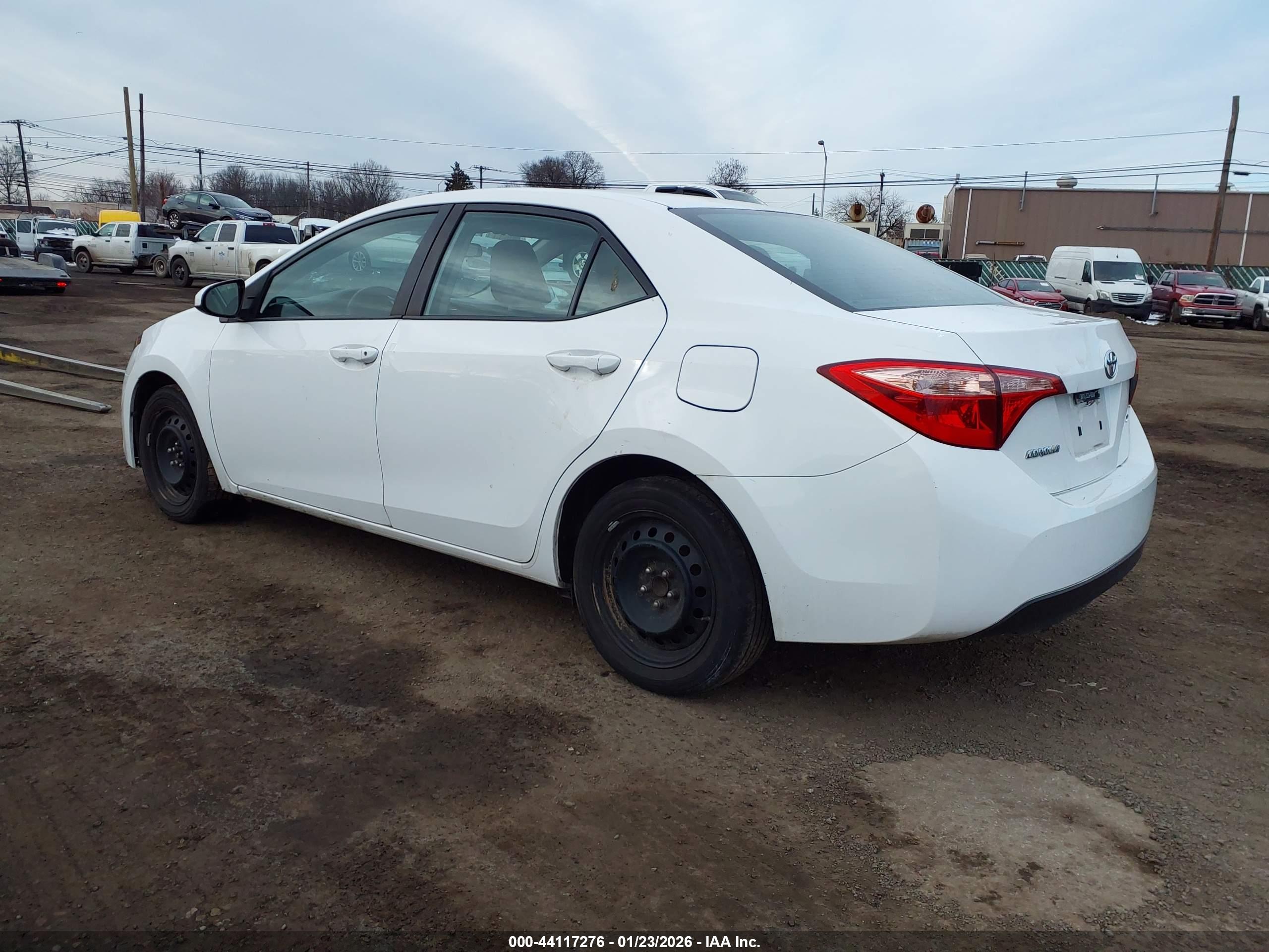 TOYOTA COROLLA image 3