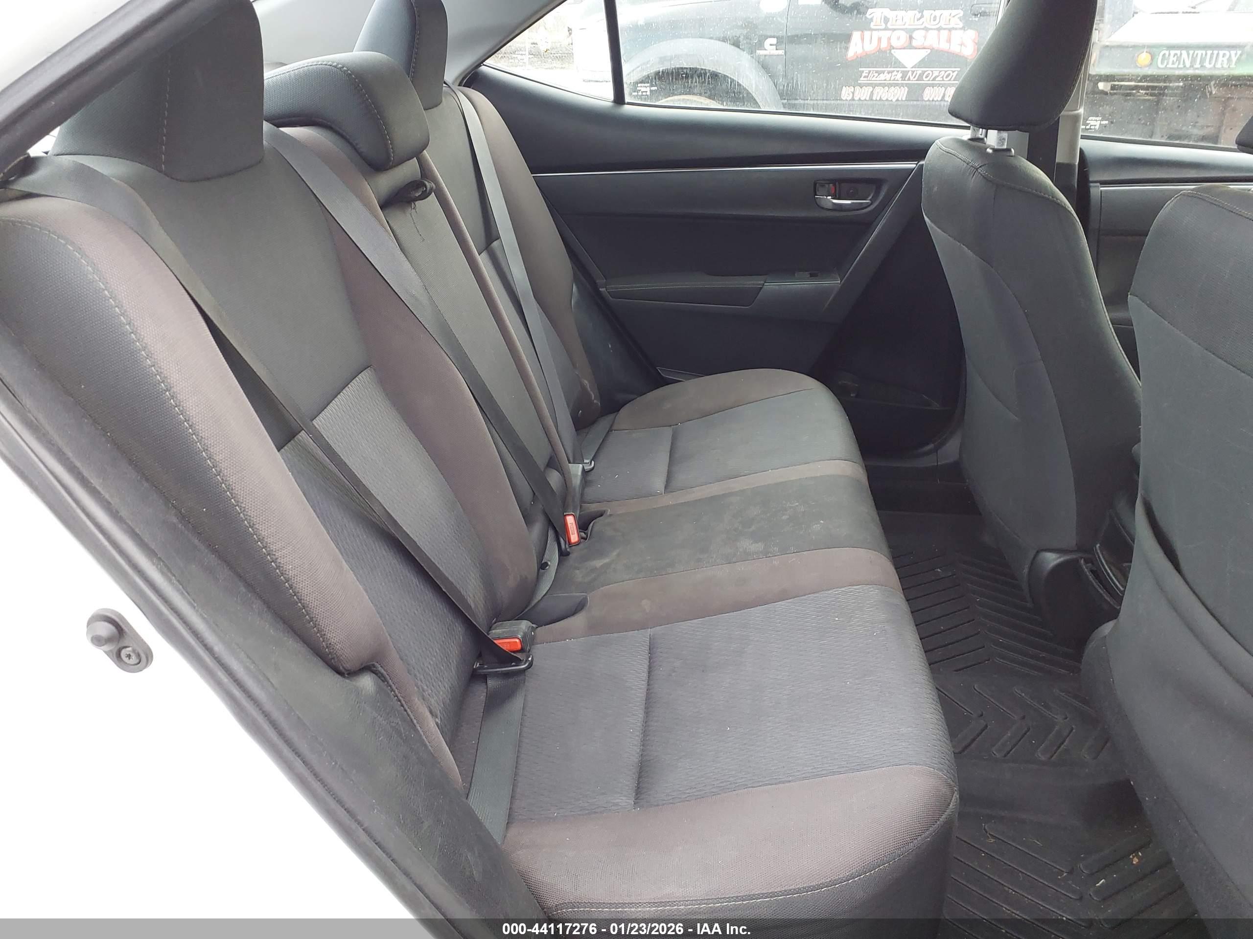 TOYOTA COROLLA image 8