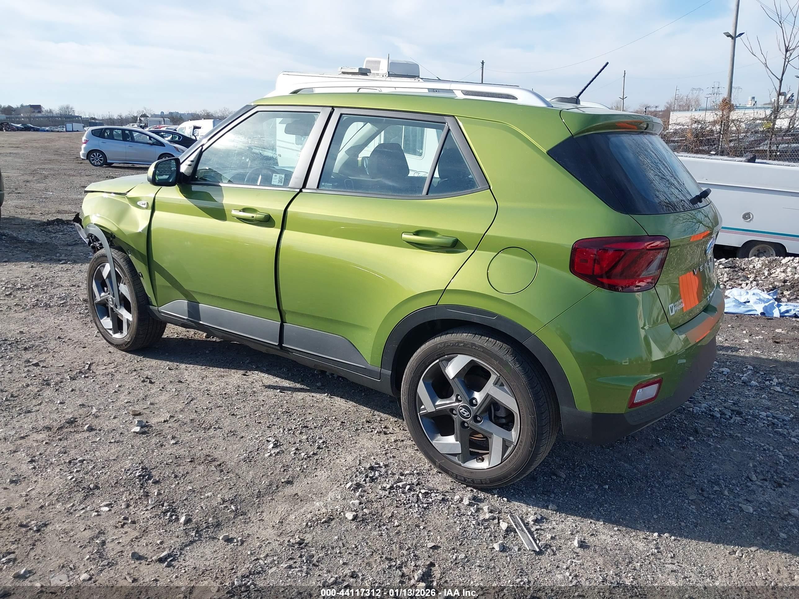 HYUNDAI VENUE image 3