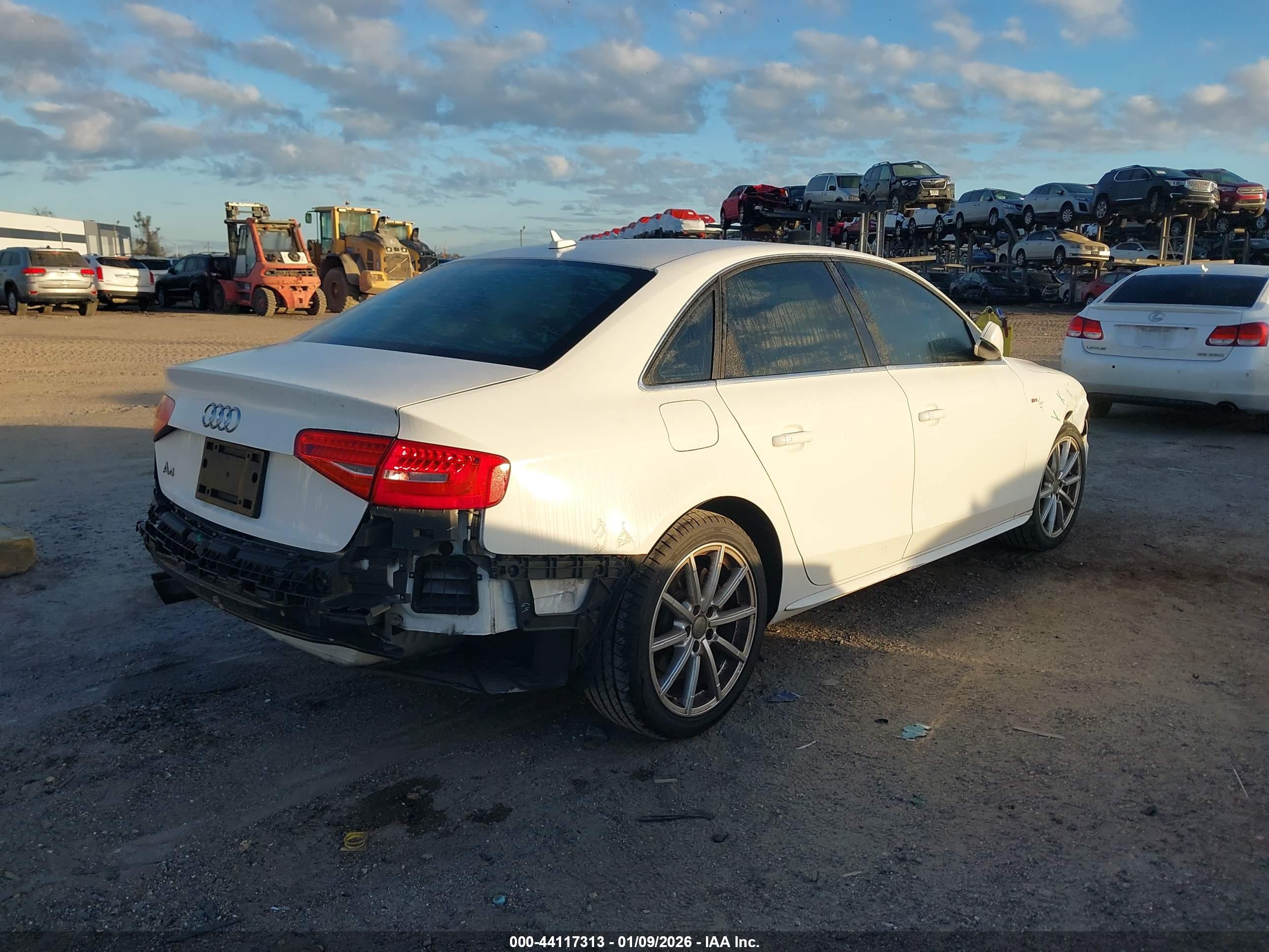 AUDI A4 image 4