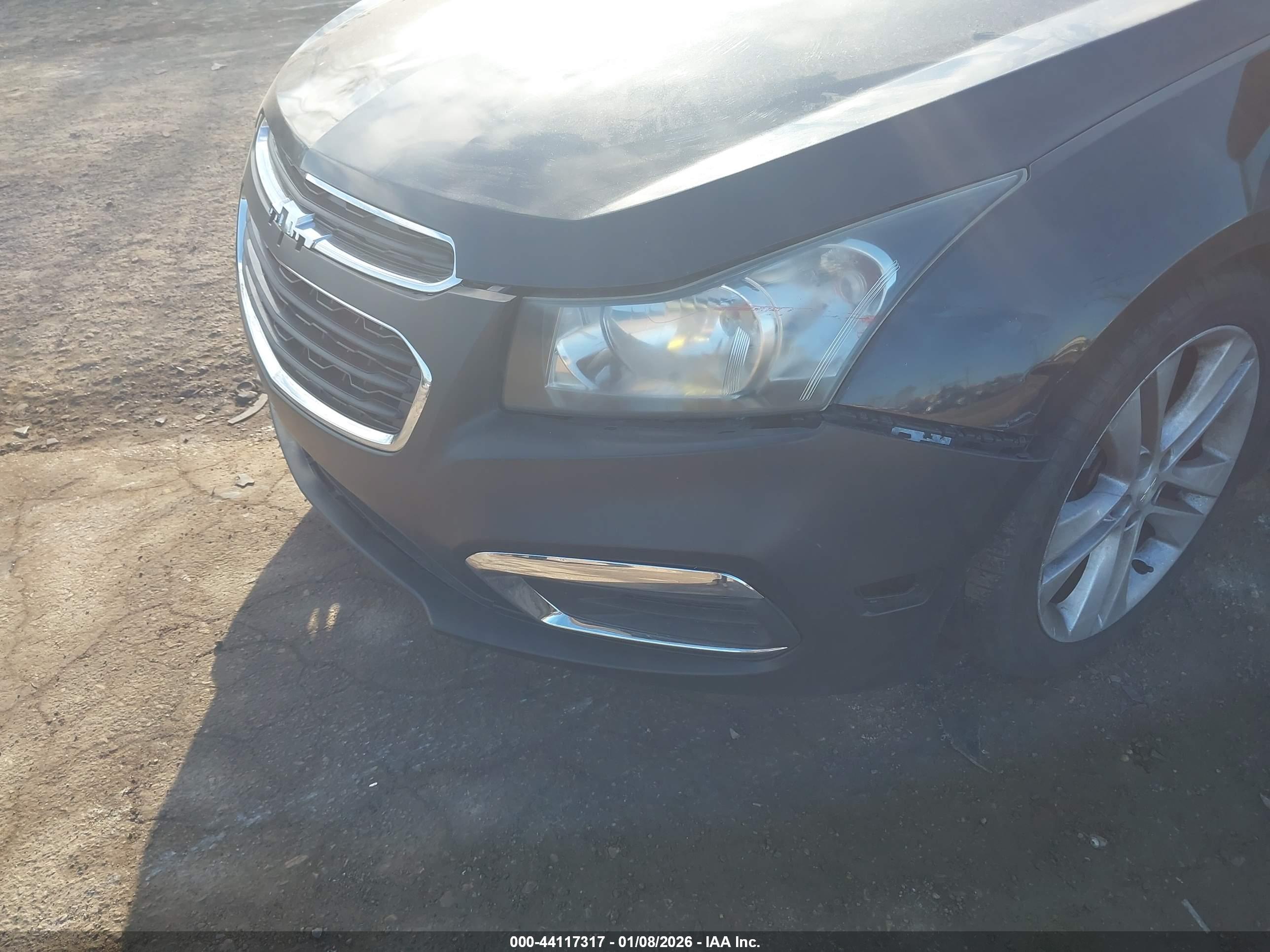 CHEVROLET CRUZE image 6