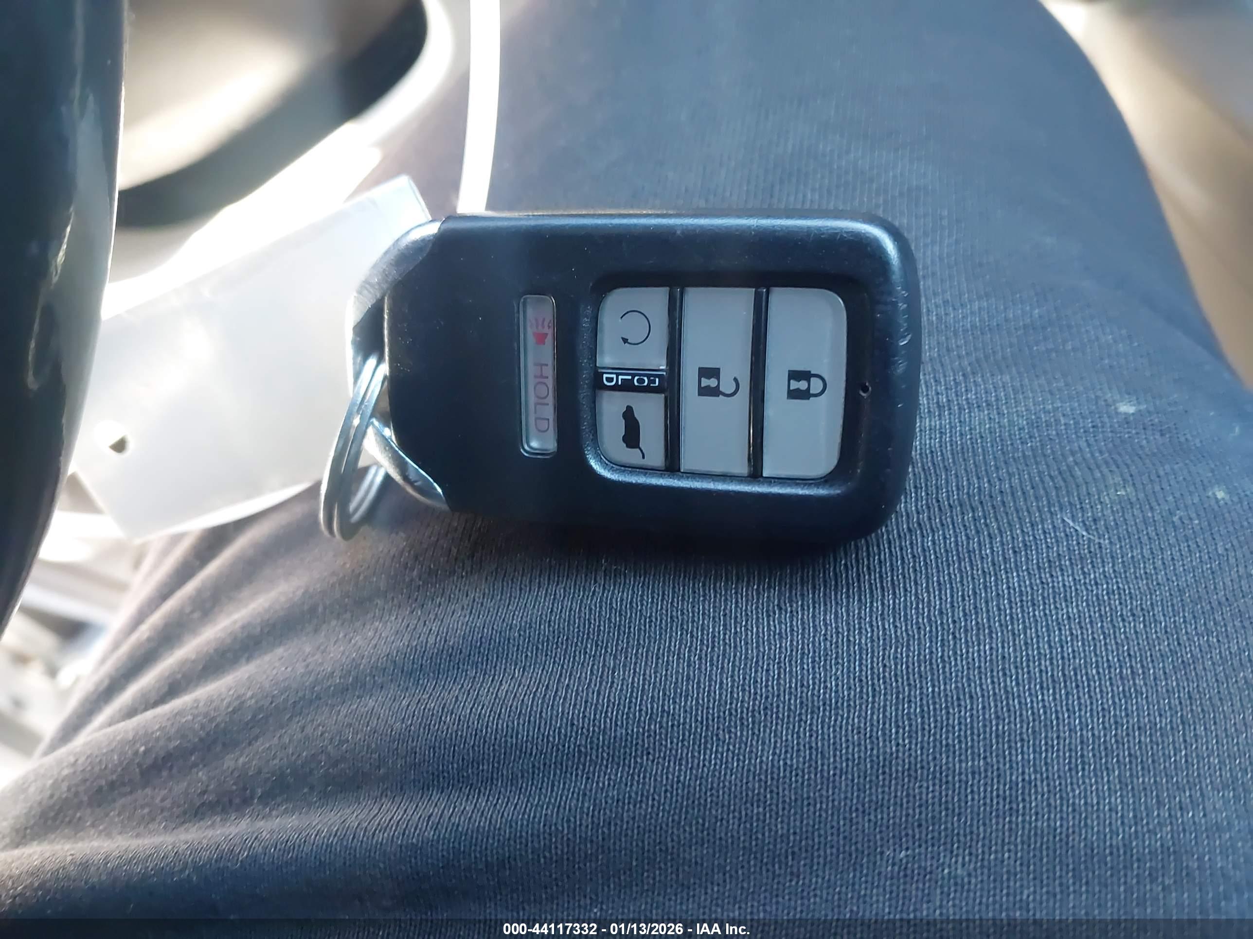 HONDA PILOT image 11