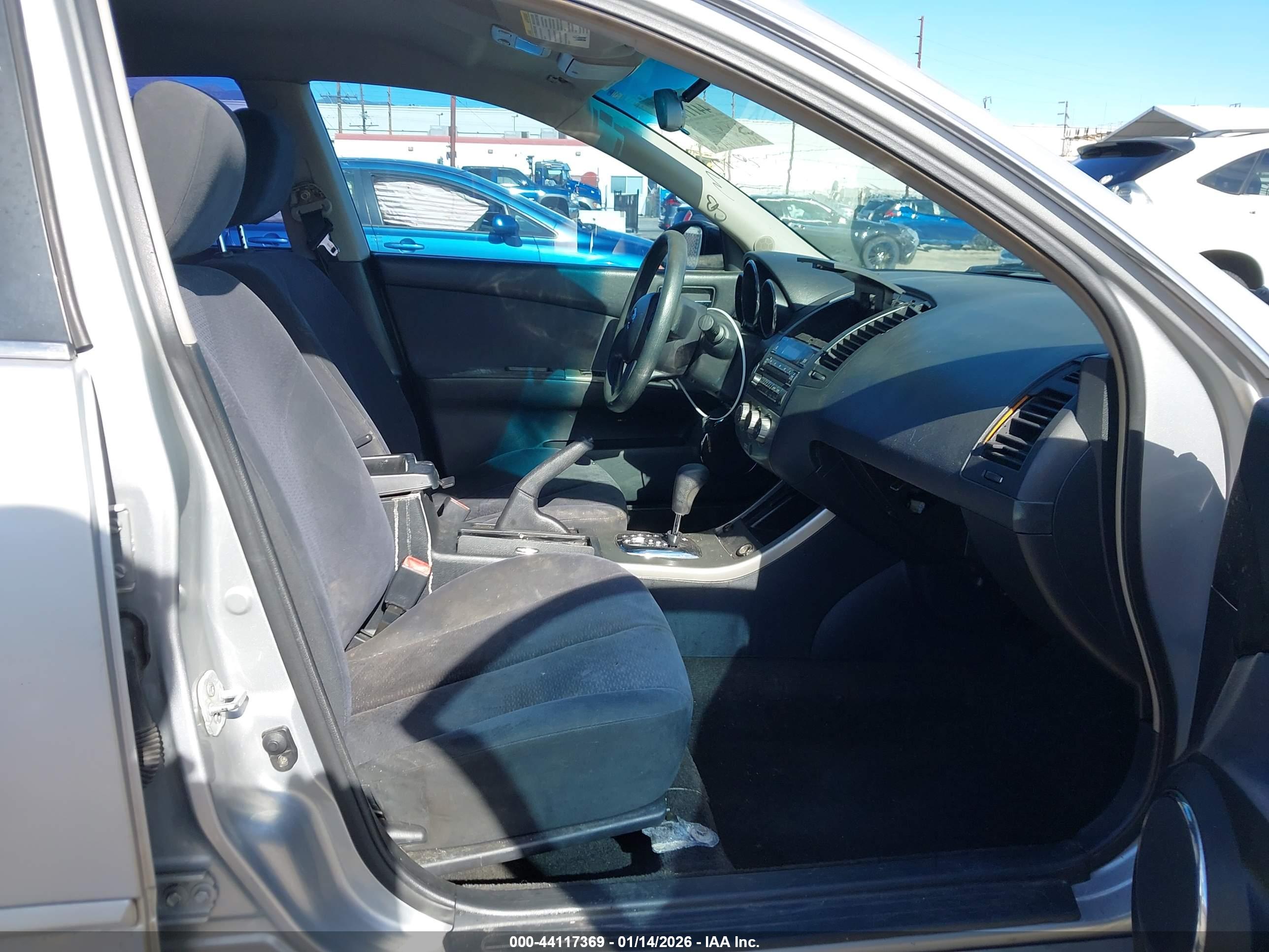 NISSAN ALTIMA image 5