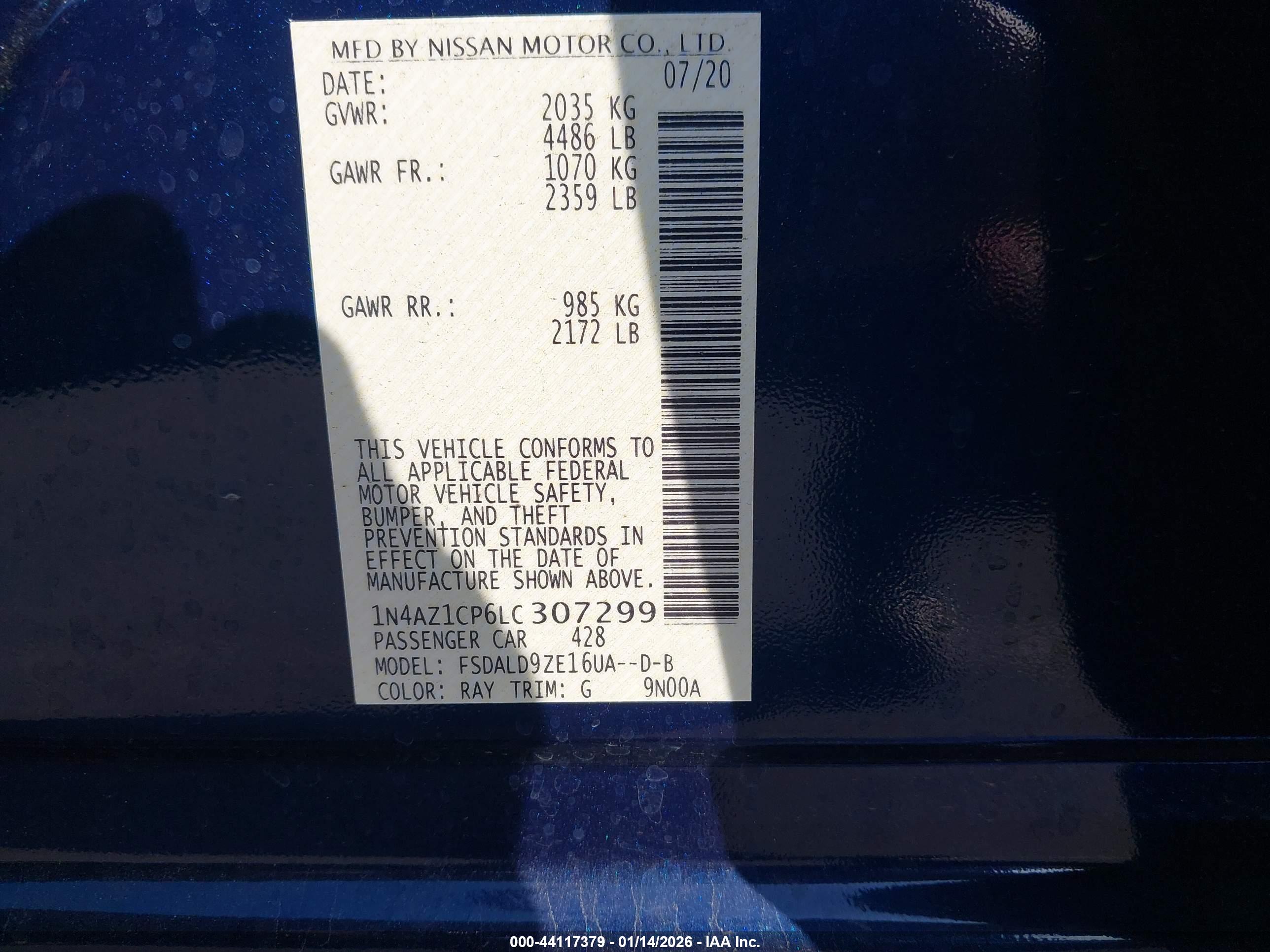 NISSAN LEAF image 9