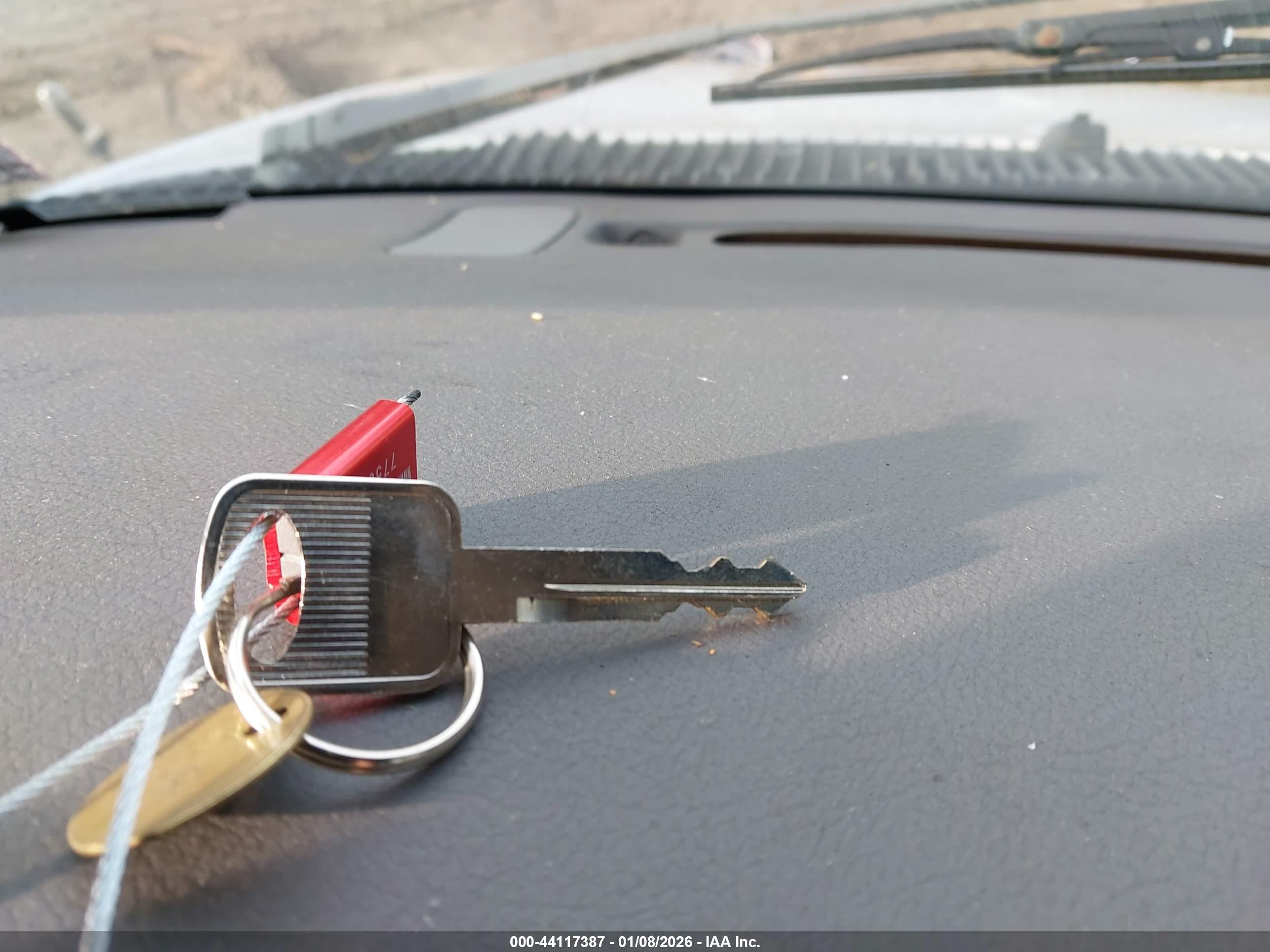 FORD E-250 image 11