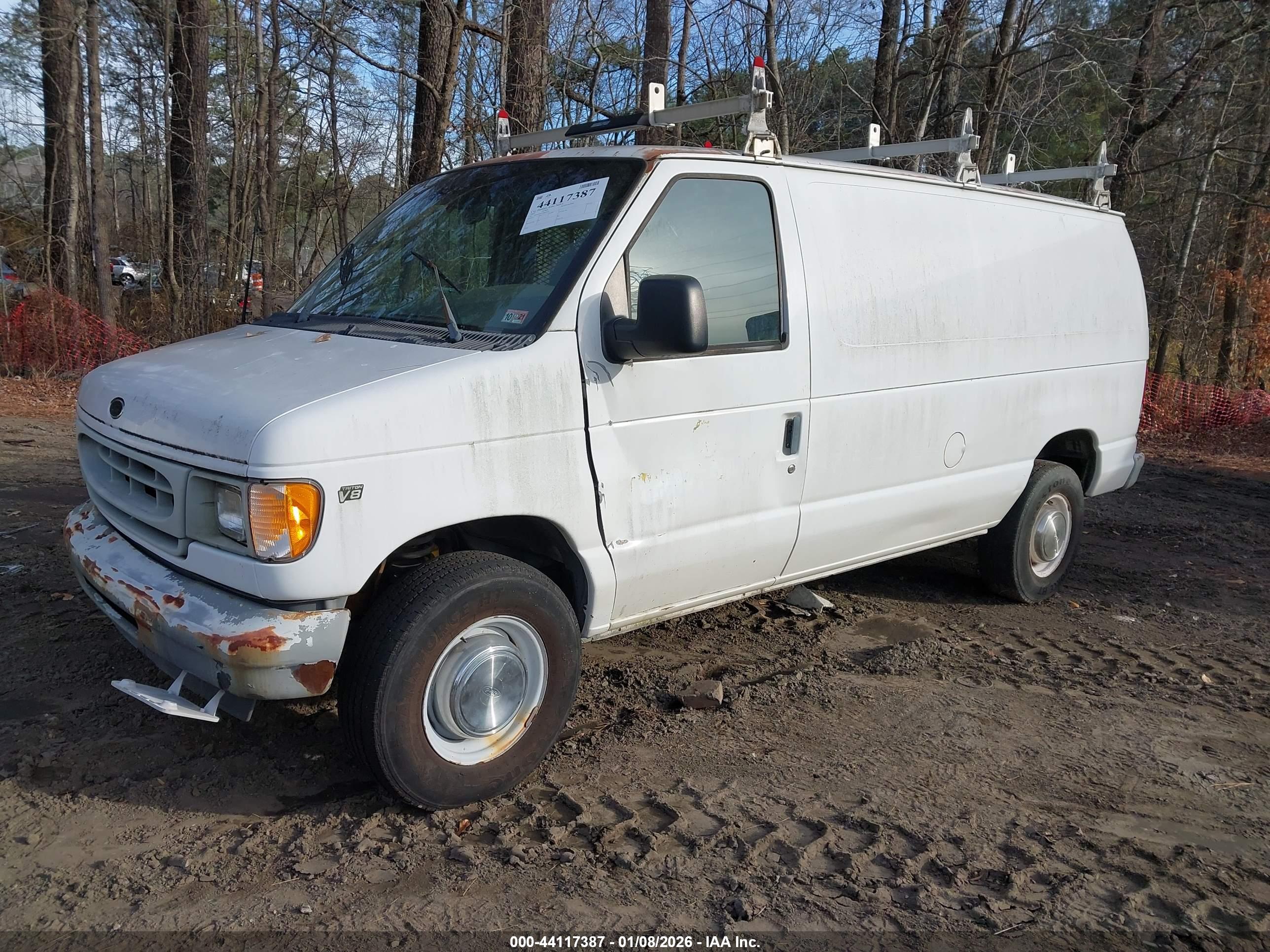 FORD E-250 image 2