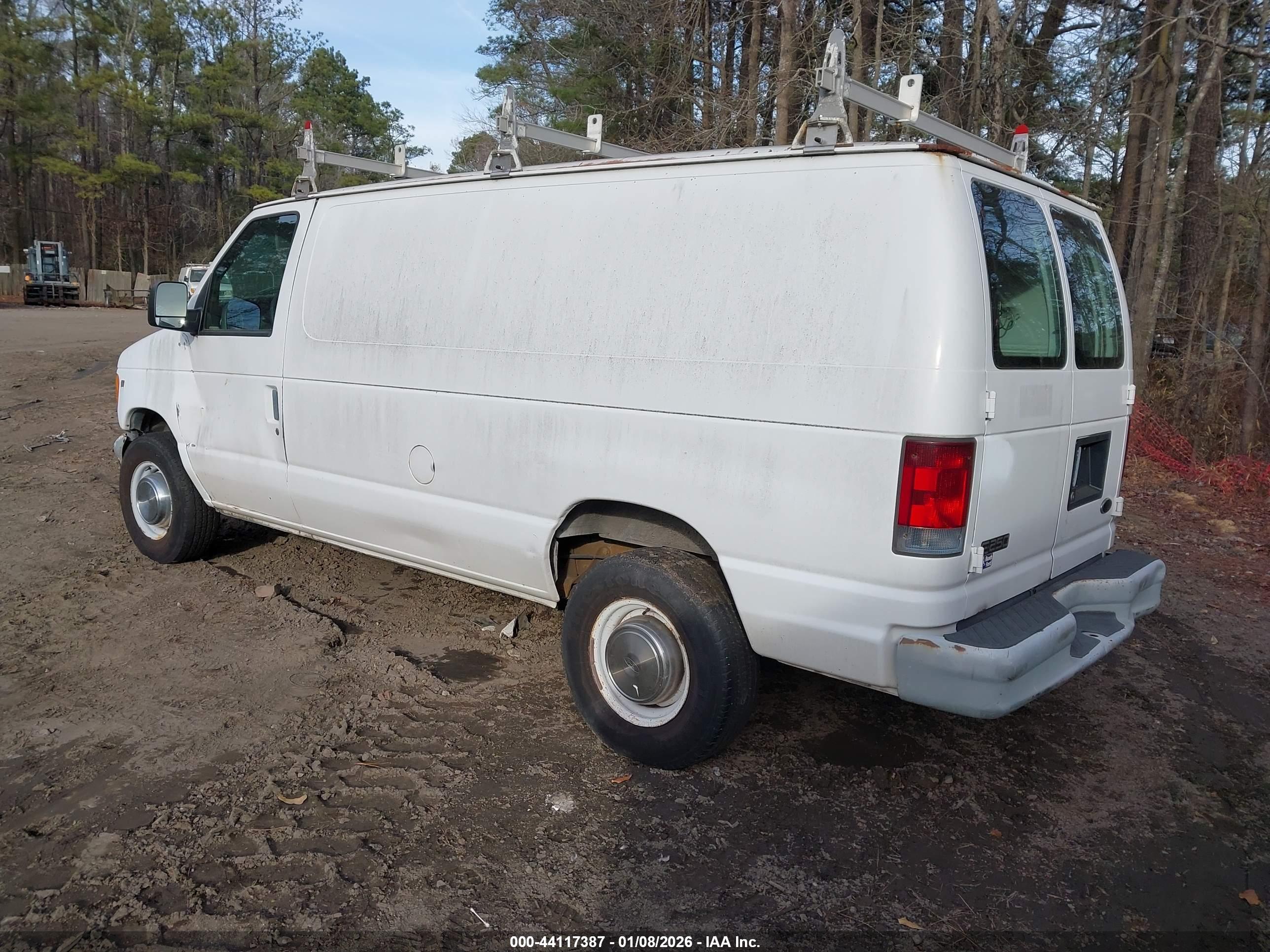 FORD E-250 image 3