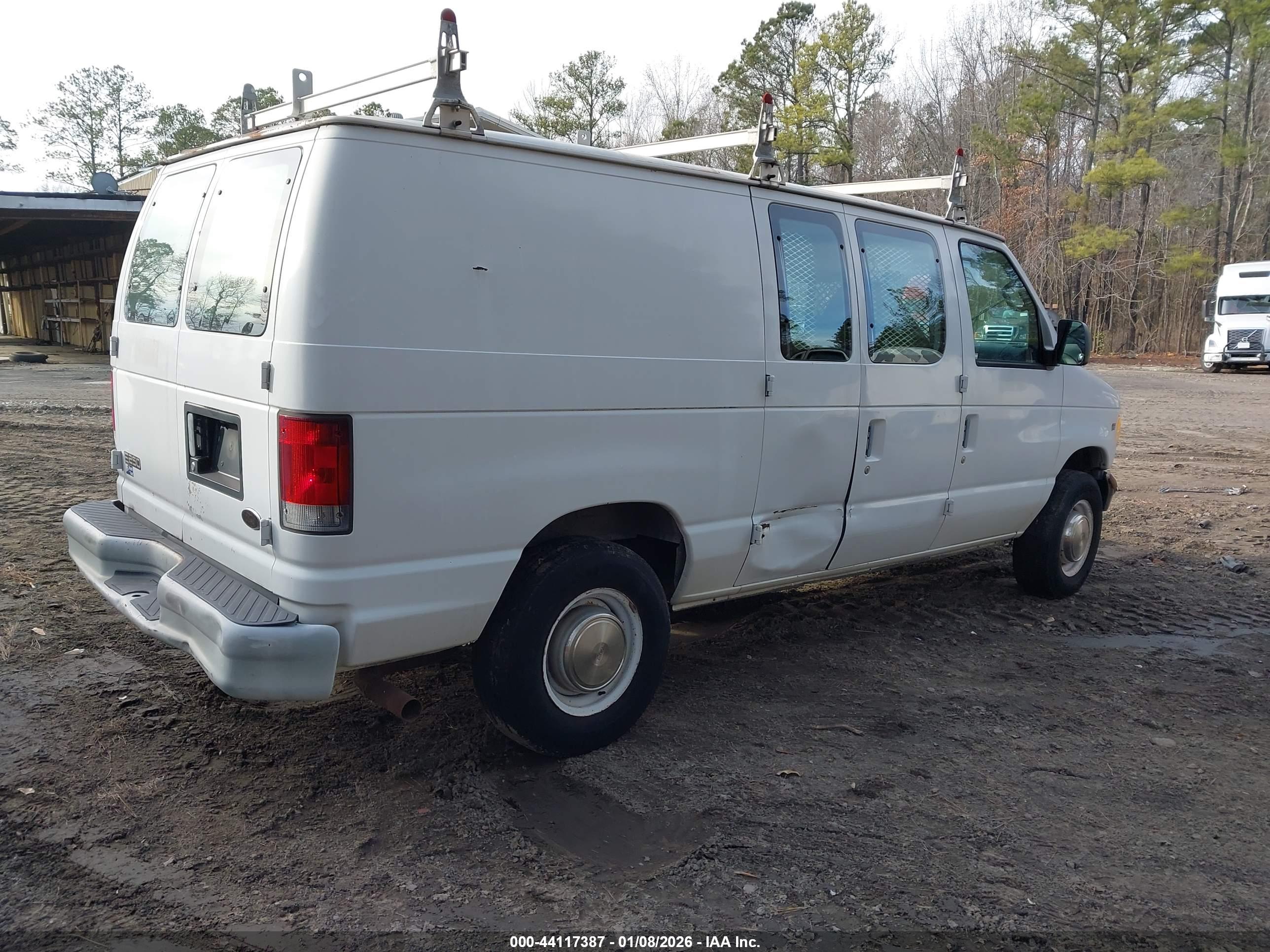 FORD E-250 image 4