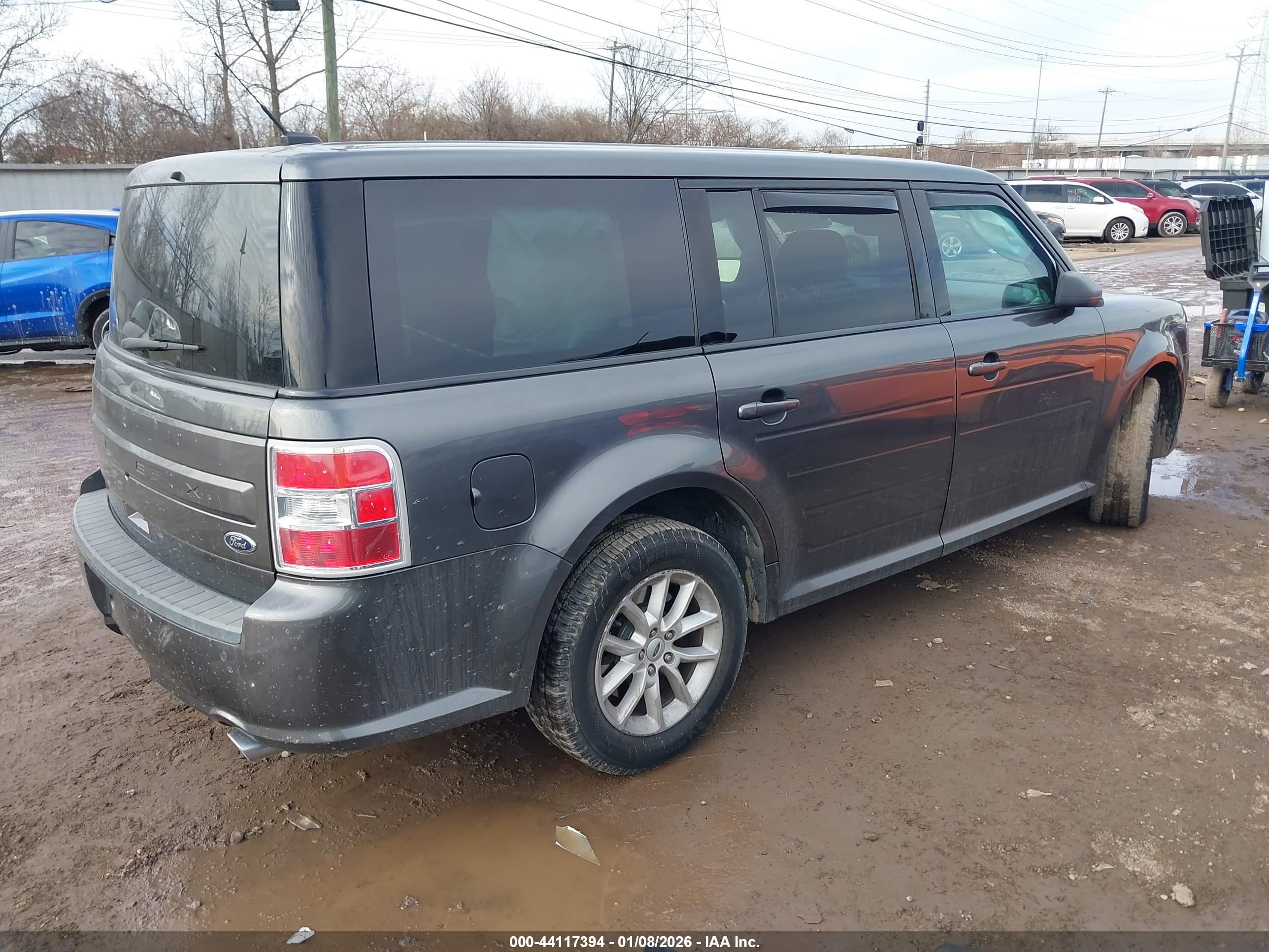 FORD FLEX image 4