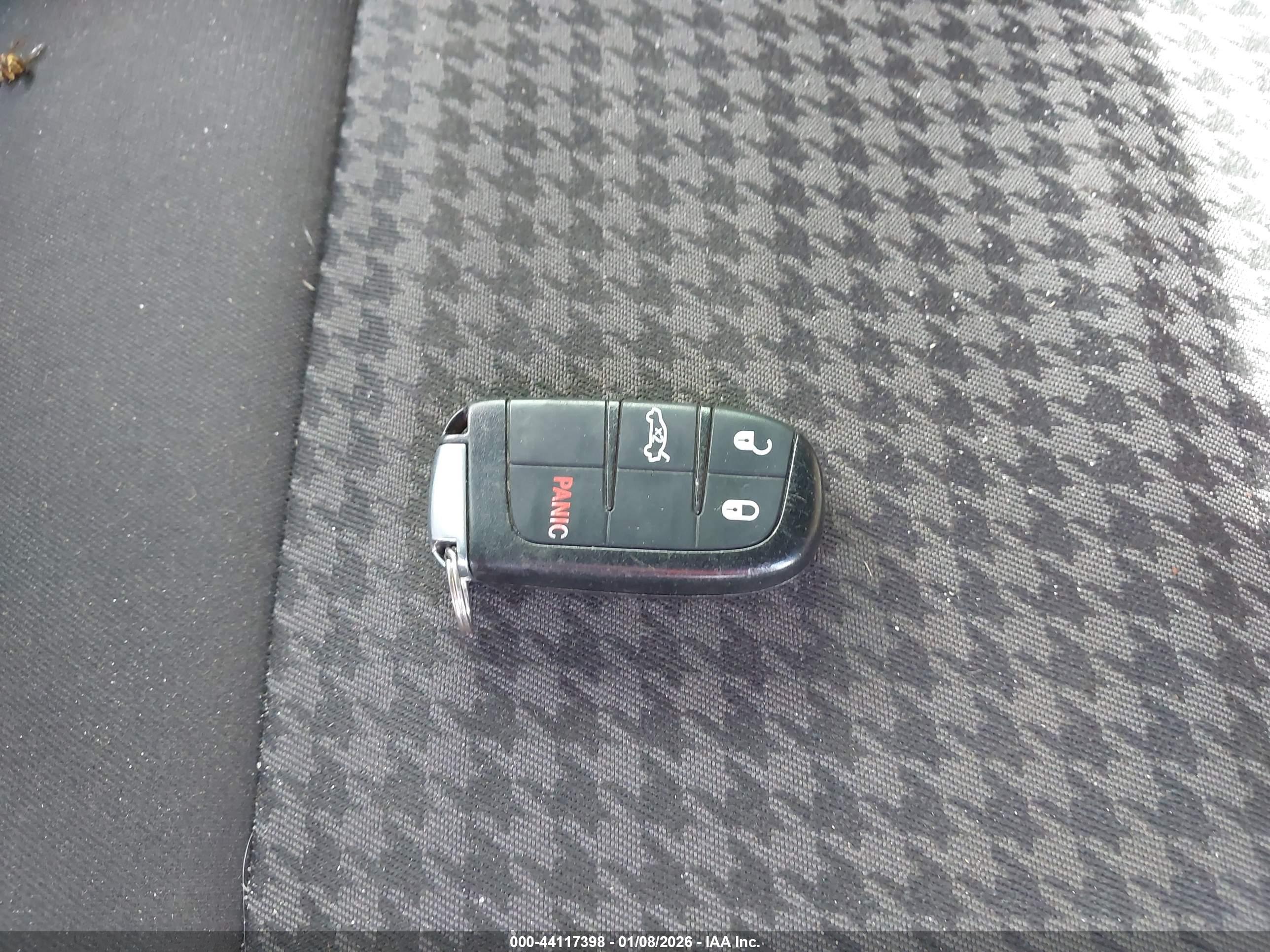 DODGE CHALLENGER image 11