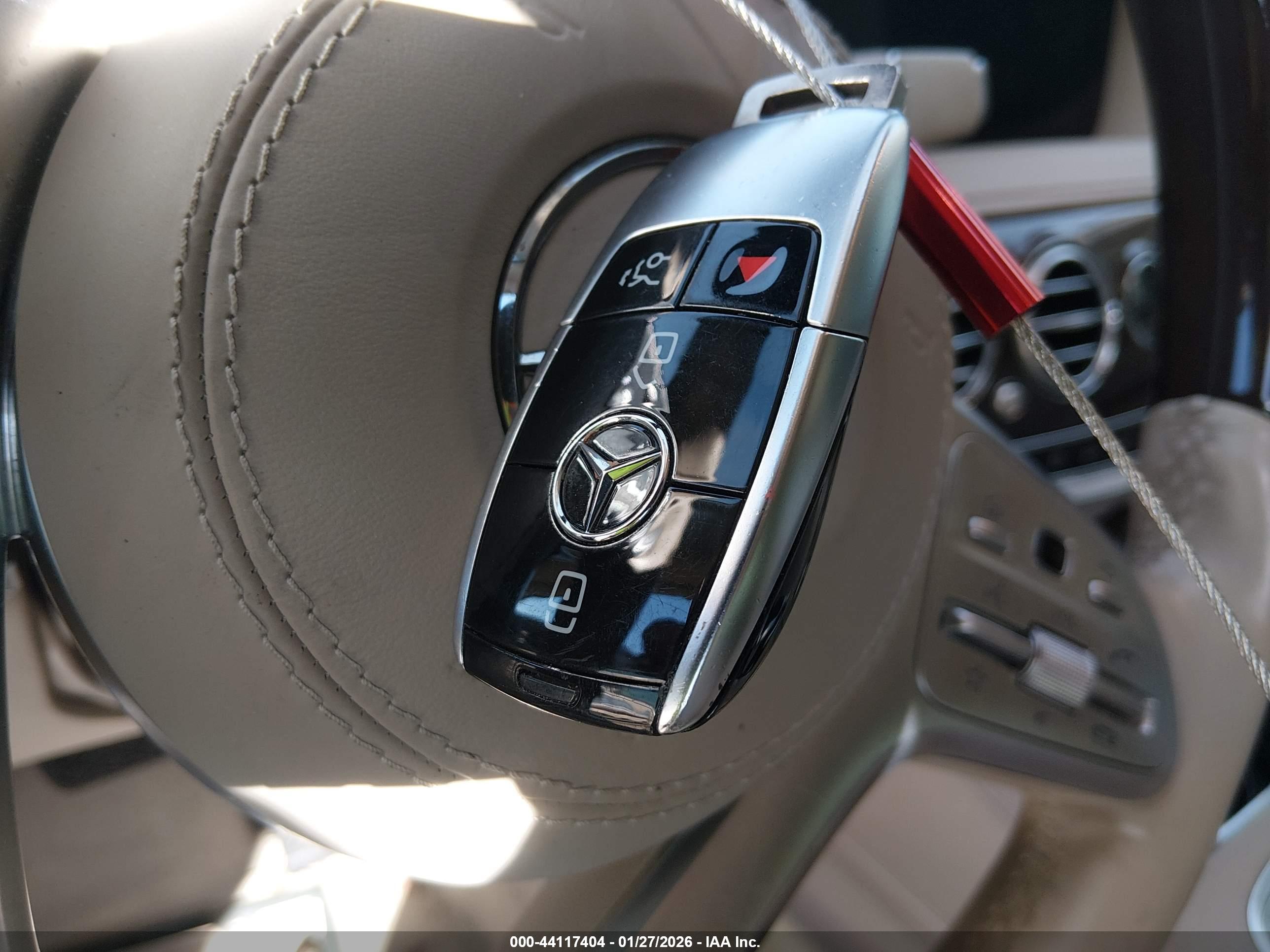 MERCEDES-BENZ S image 11